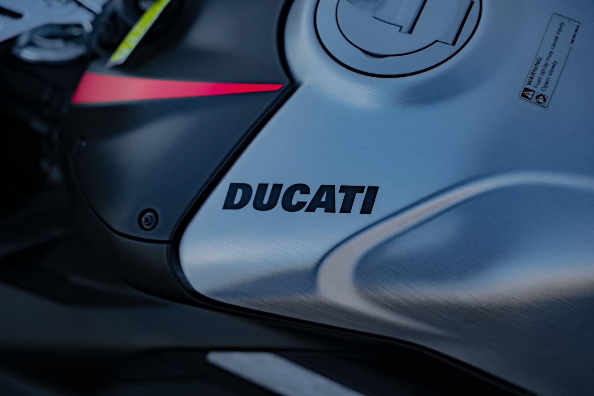 2023 Ducati Panigale V4 SP2 in Jacksonville, Florida - Photo 23