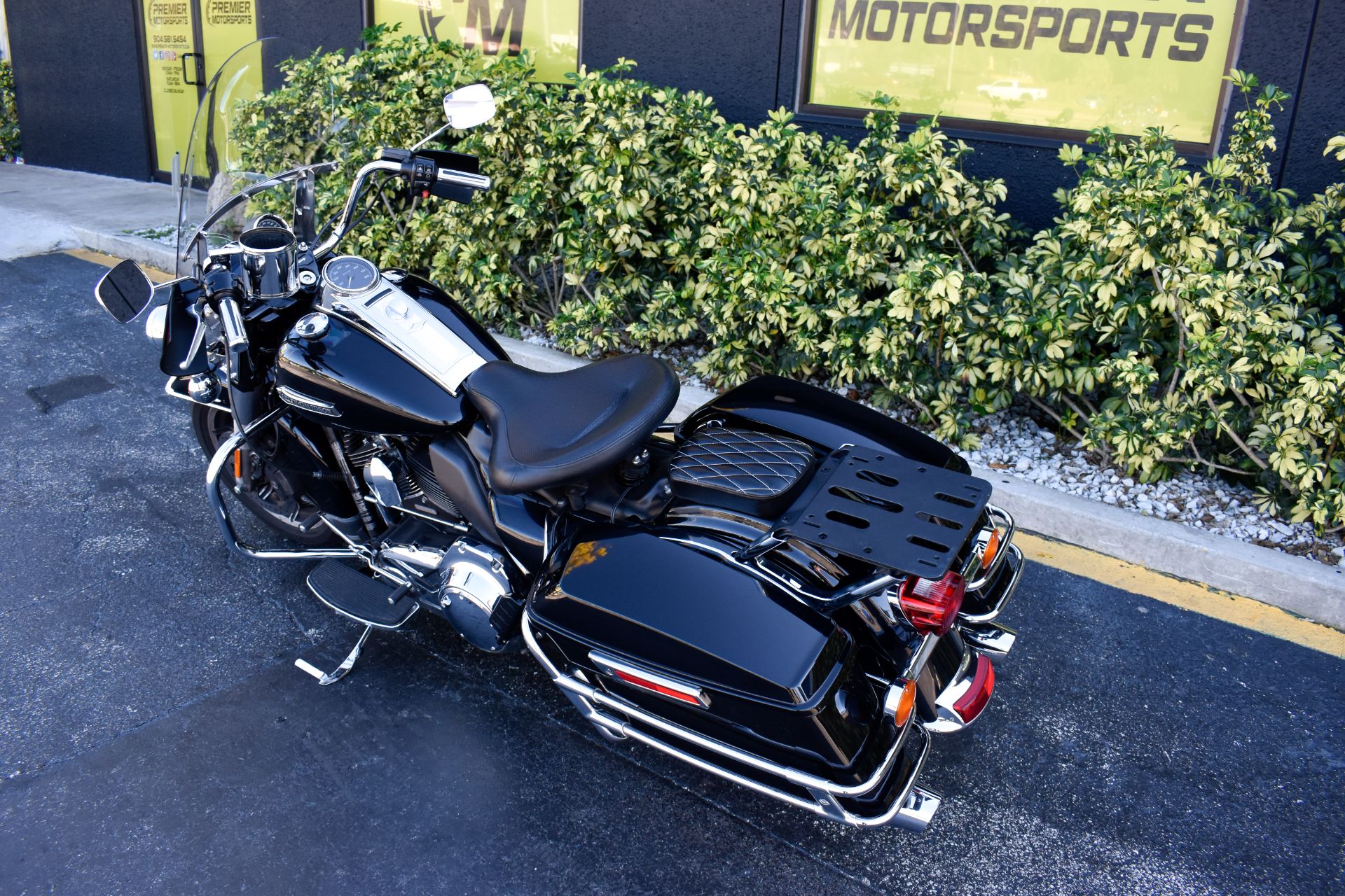 2014 Harley-Davidson Police Road King® in Jacksonville, Florida - Photo 16