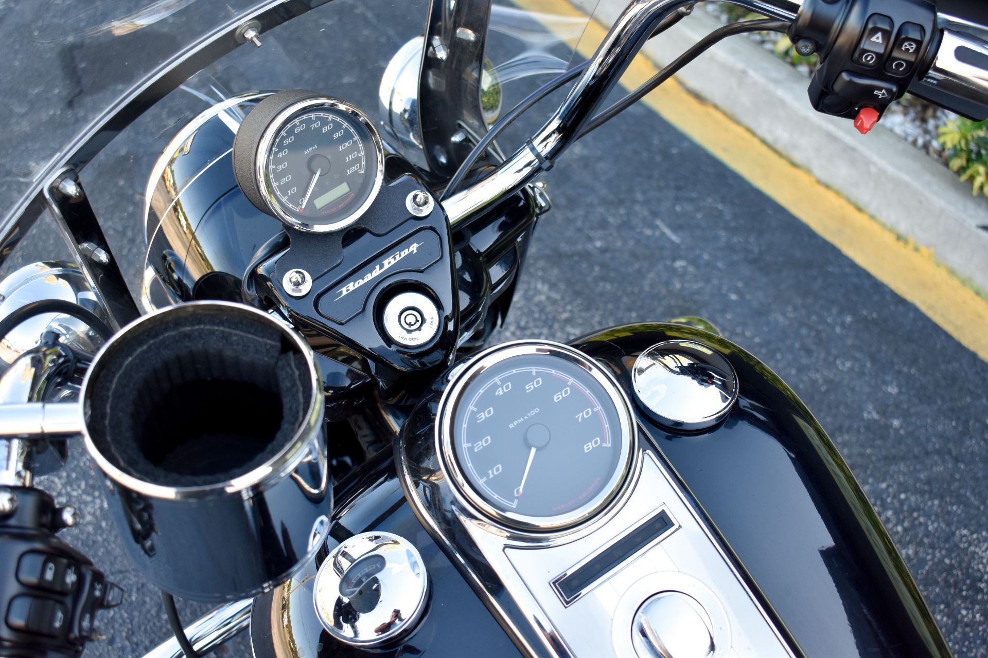 2014 Harley-Davidson Police Road King® in Jacksonville, Florida - Photo 20