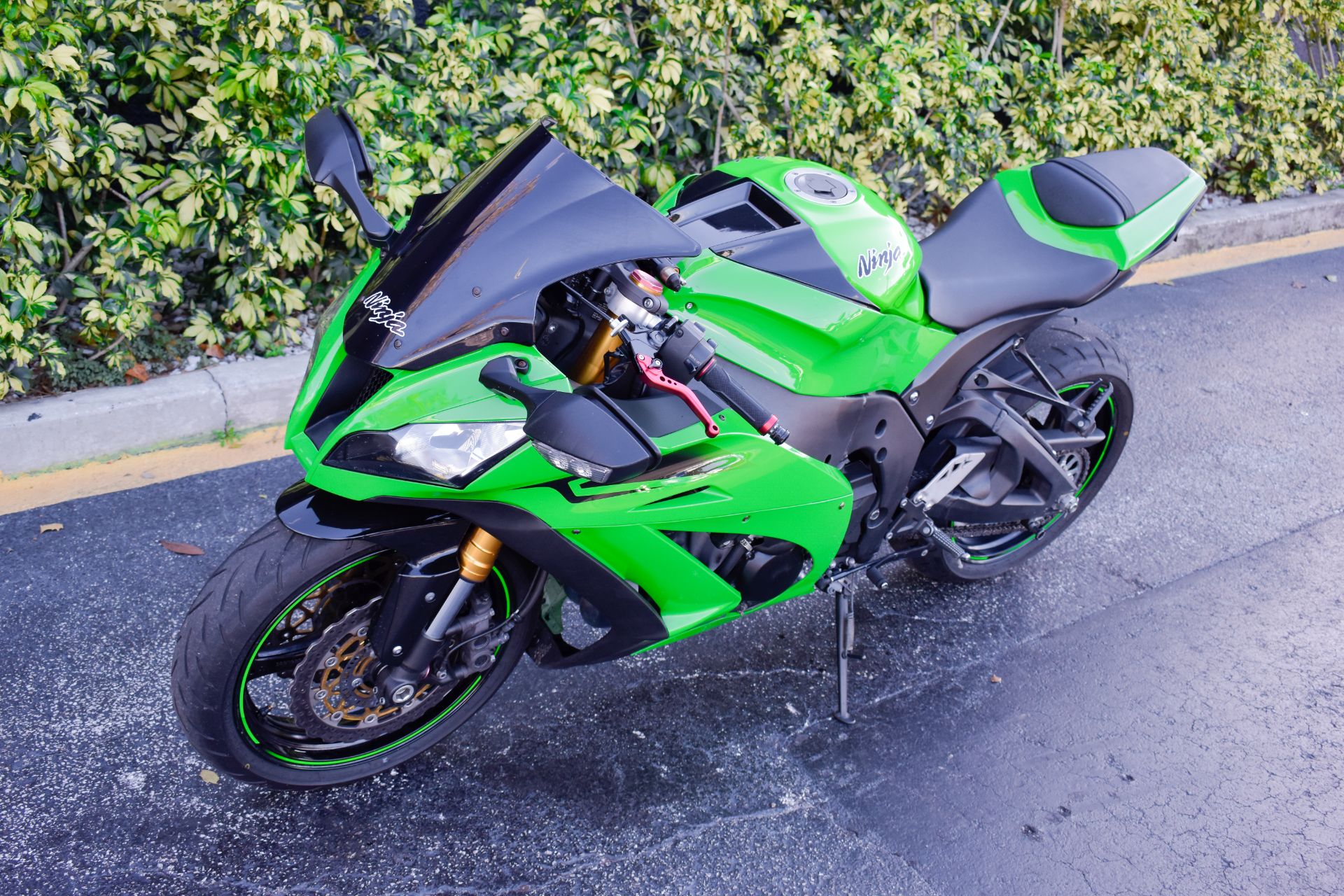 2011 Kawasaki Ninja® ZX™-10R in Jacksonville, Florida - Photo 15