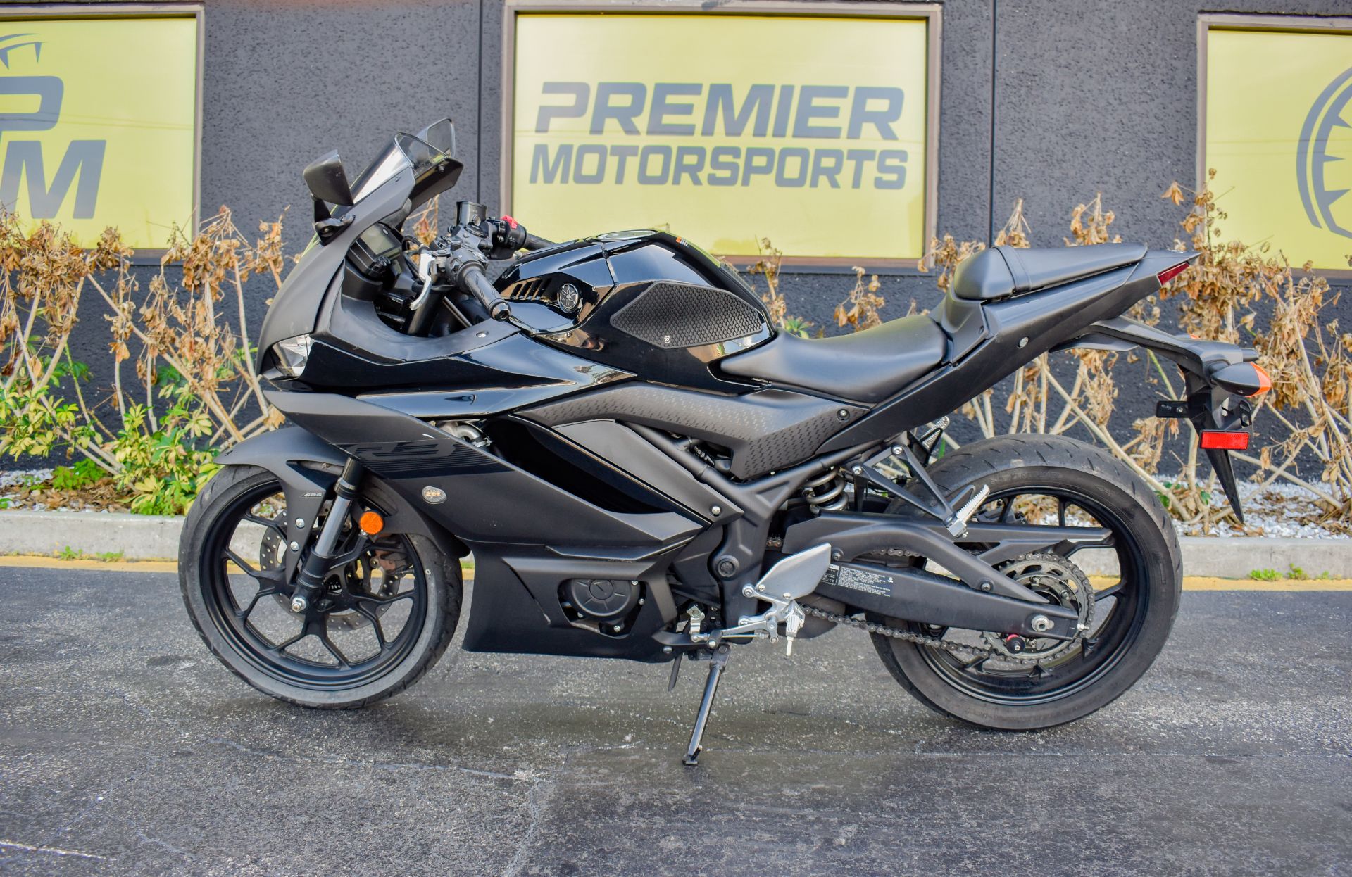 2020 Yamaha YZF-R3 ABS in Jacksonville, Florida - Photo 12