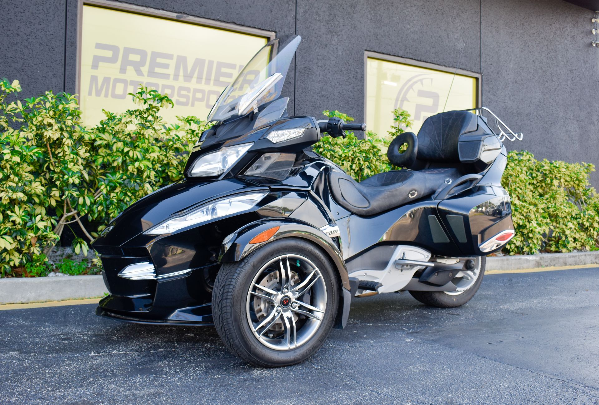 2011 Can-Am Spyder® RT SM5 in Jacksonville, Florida - Photo 15
