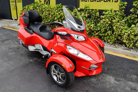 2011 Can-Am Spyder® RT SM5 in Jacksonville, Florida - Photo 6