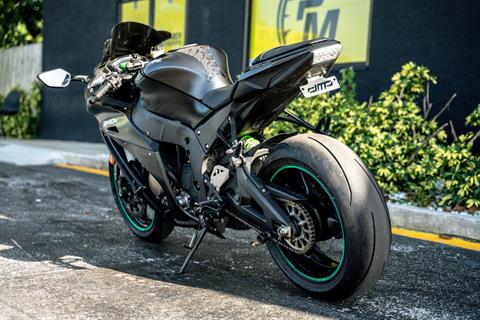 2015 Kawasaki Ninja® ZX™-10R in Jacksonville, Florida - Photo 16