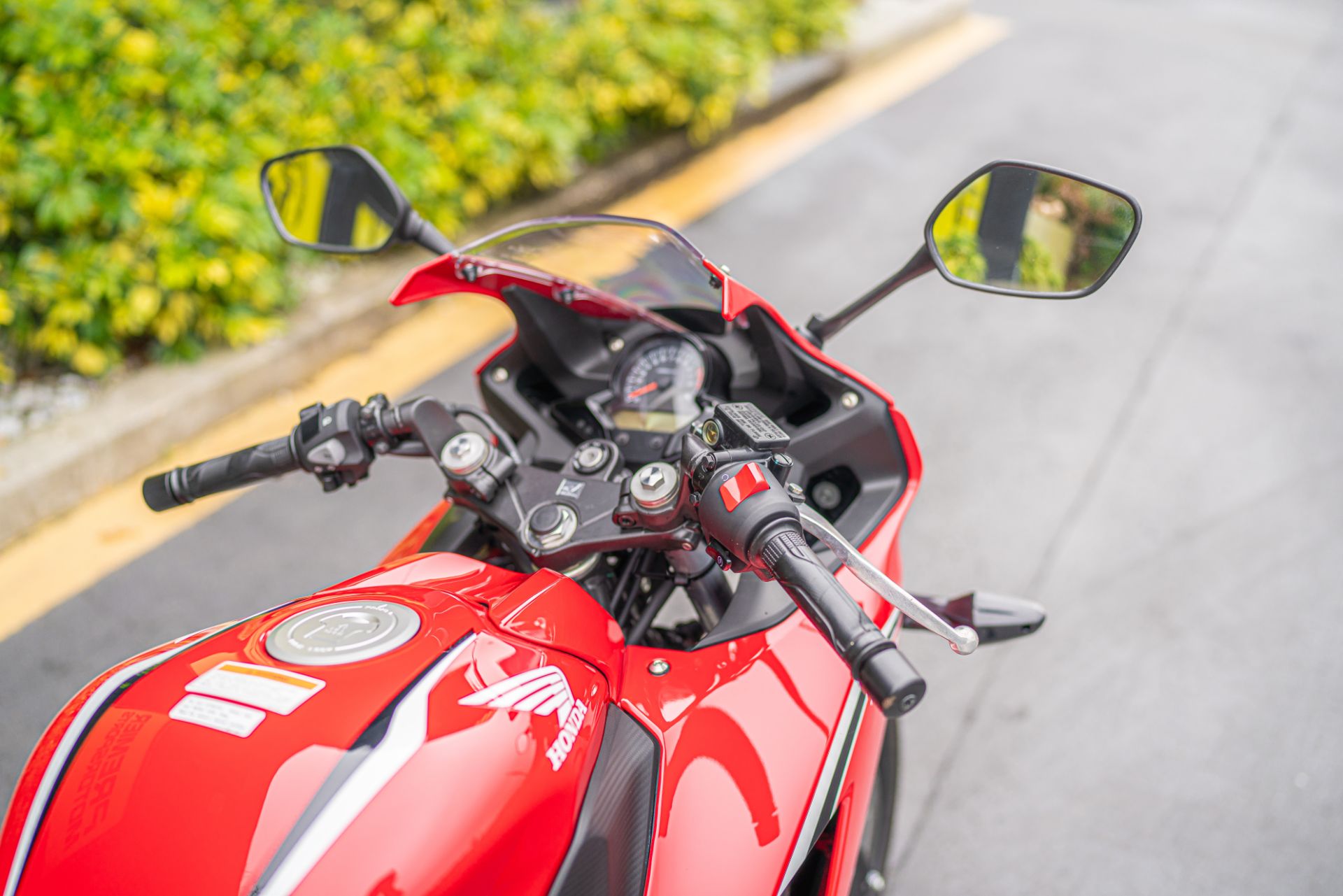 2021 Honda CBR300R in Jacksonville, Florida - Photo 10
