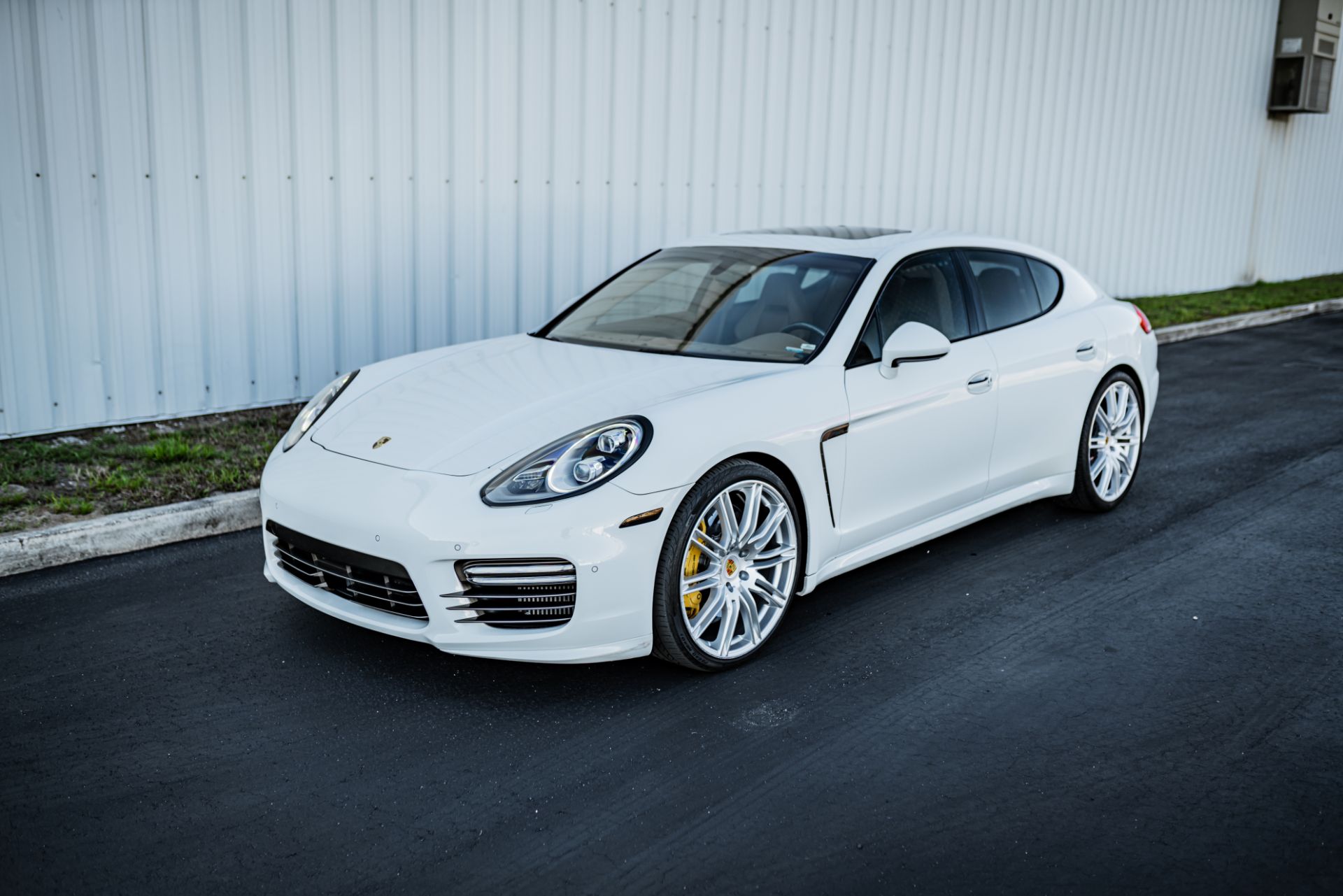 2015 Porsche PANAMERA TURBO S in Jacksonville, Florida - Photo 10