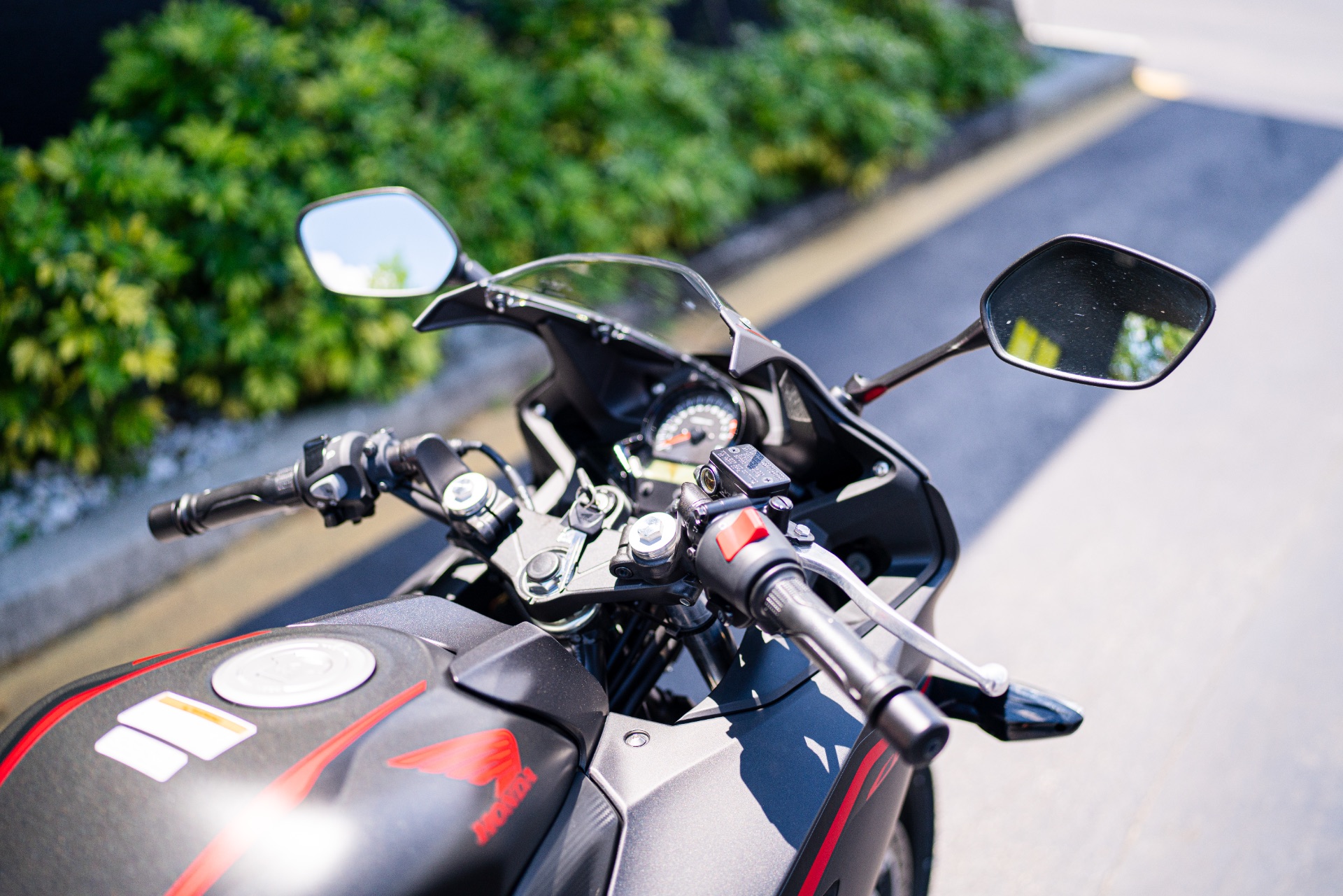 2022 Honda CBR300R ABS in Jacksonville, Florida - Photo 10
