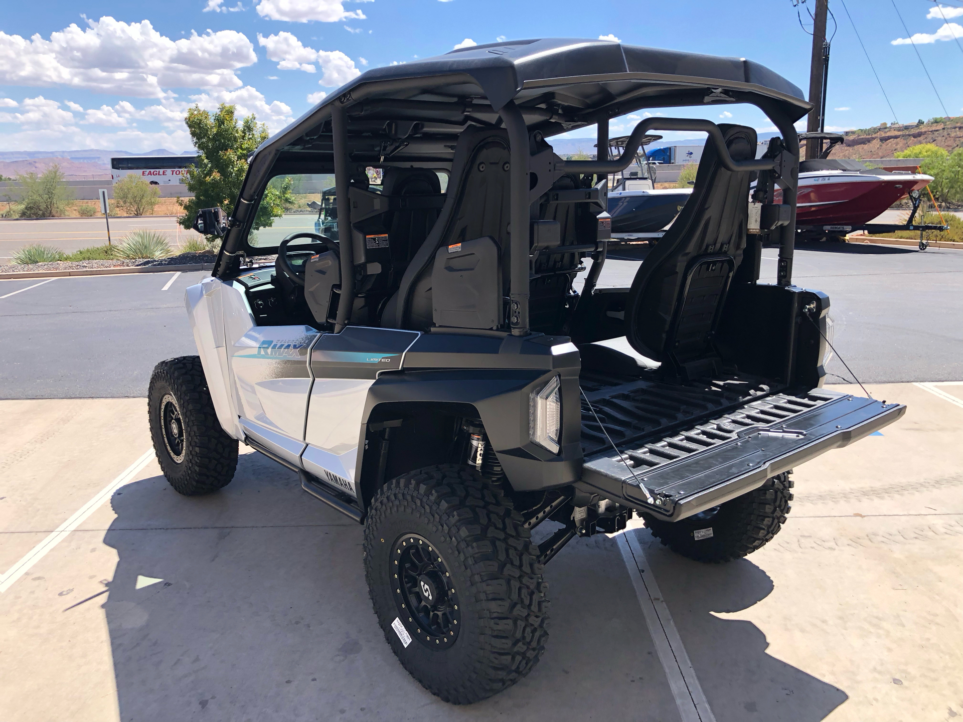 2024 Yamaha Wolverine RMAX4 1000 Compact Limited in Saint George, Utah - Photo 10