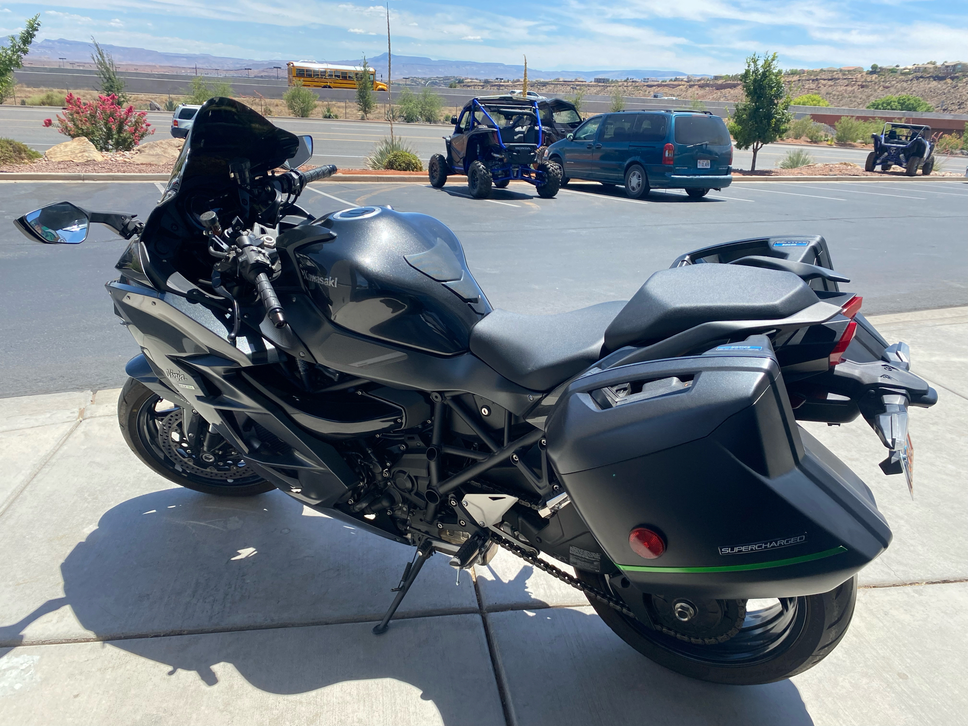 2018 Kawasaki Ninja H2 SX in Saint George, Utah - Photo 2