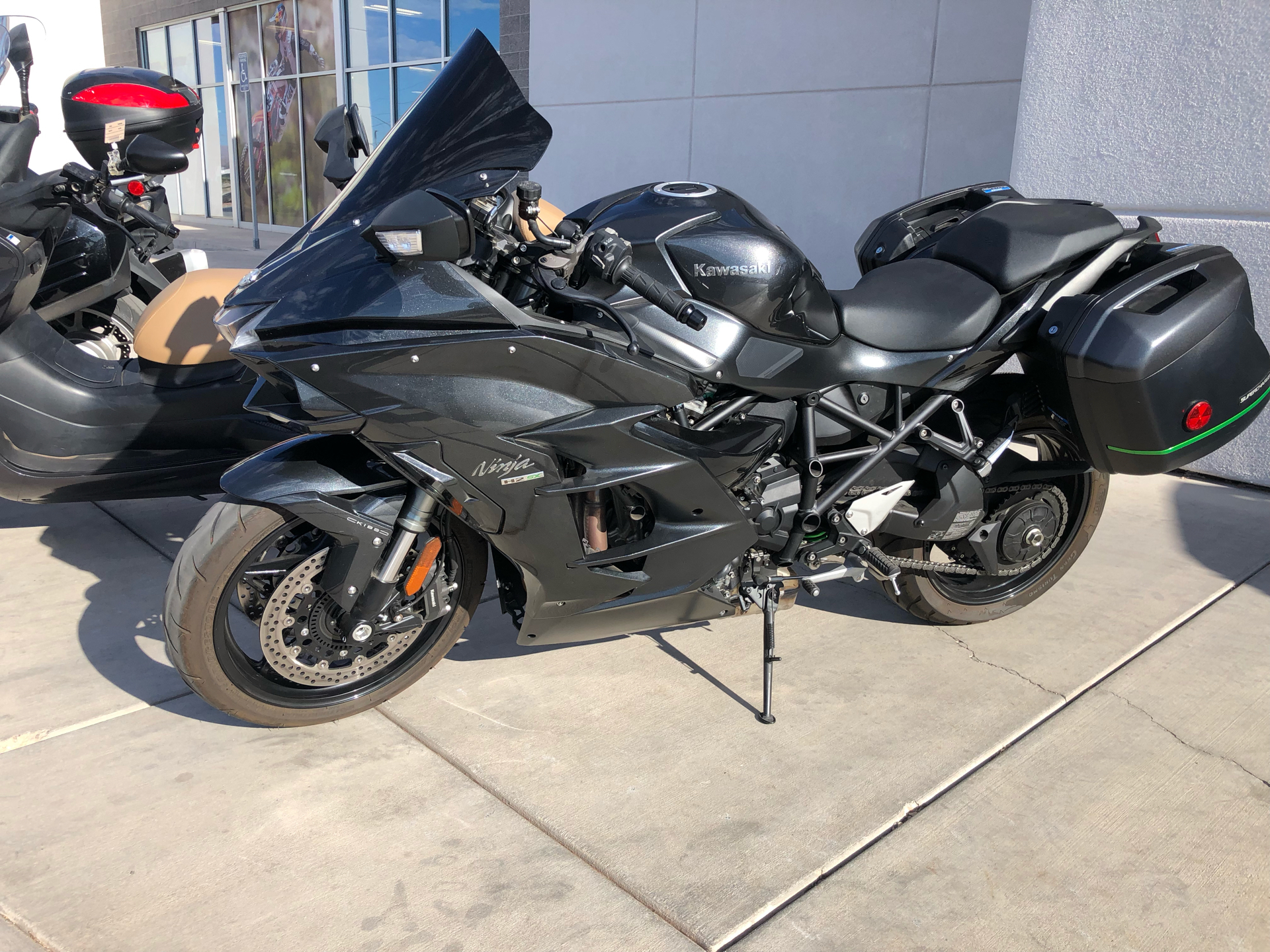 2018 Kawasaki Ninja H2 SX in Saint George, Utah - Photo 9