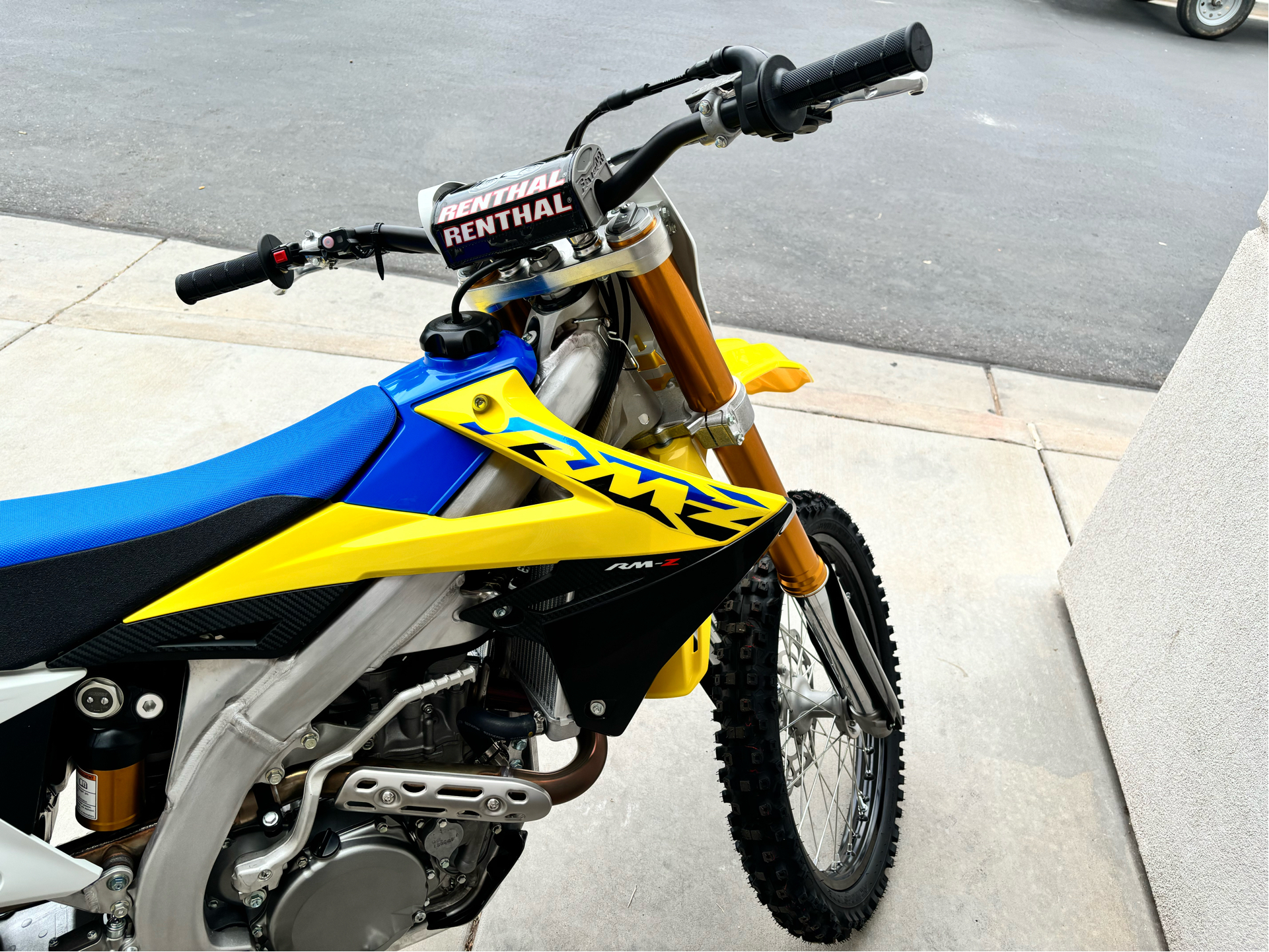 2025 Suzuki RM-Z450 in Saint George, Utah - Photo 11