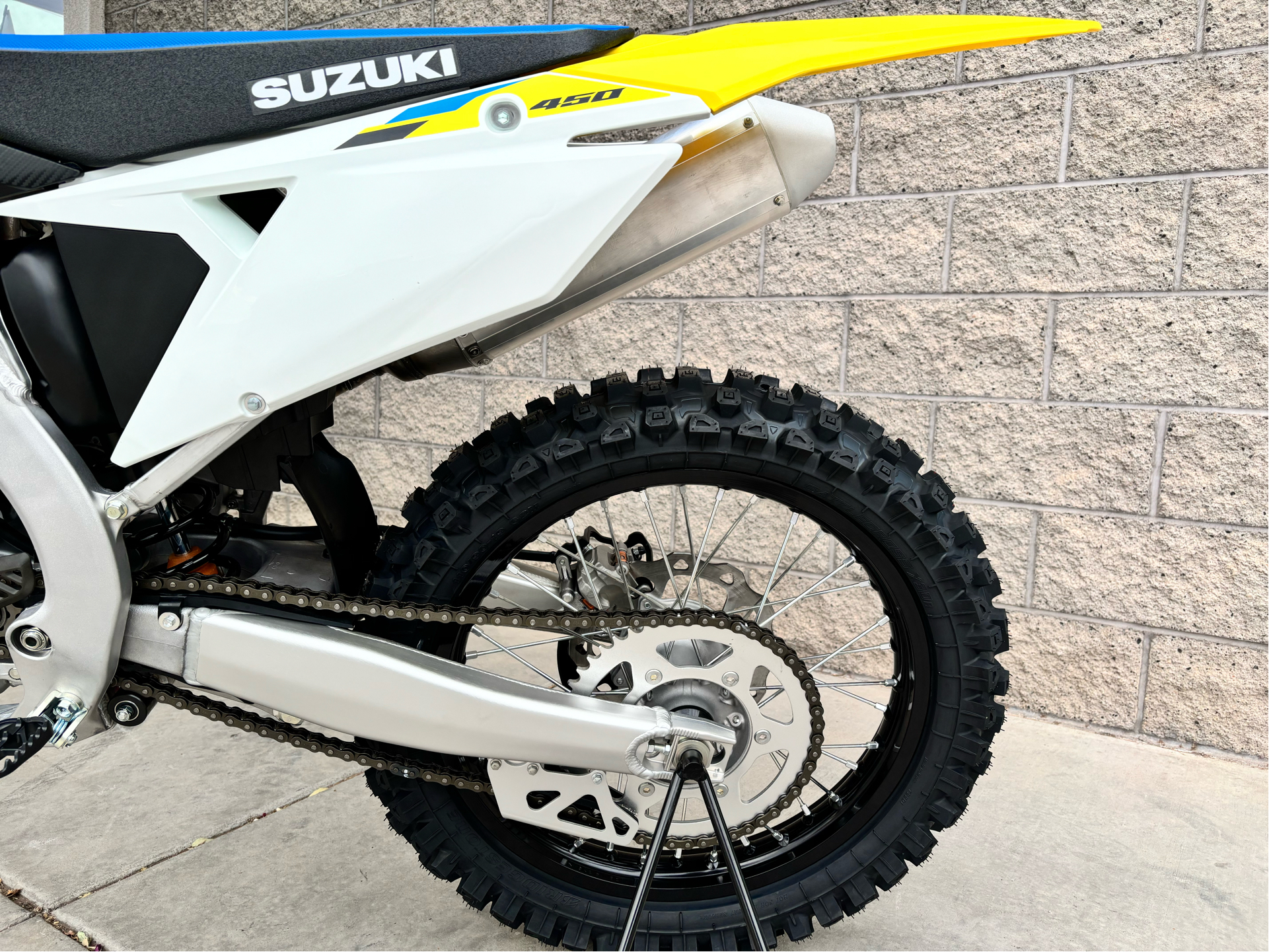 2025 Suzuki RM-Z450 in Saint George, Utah - Photo 4