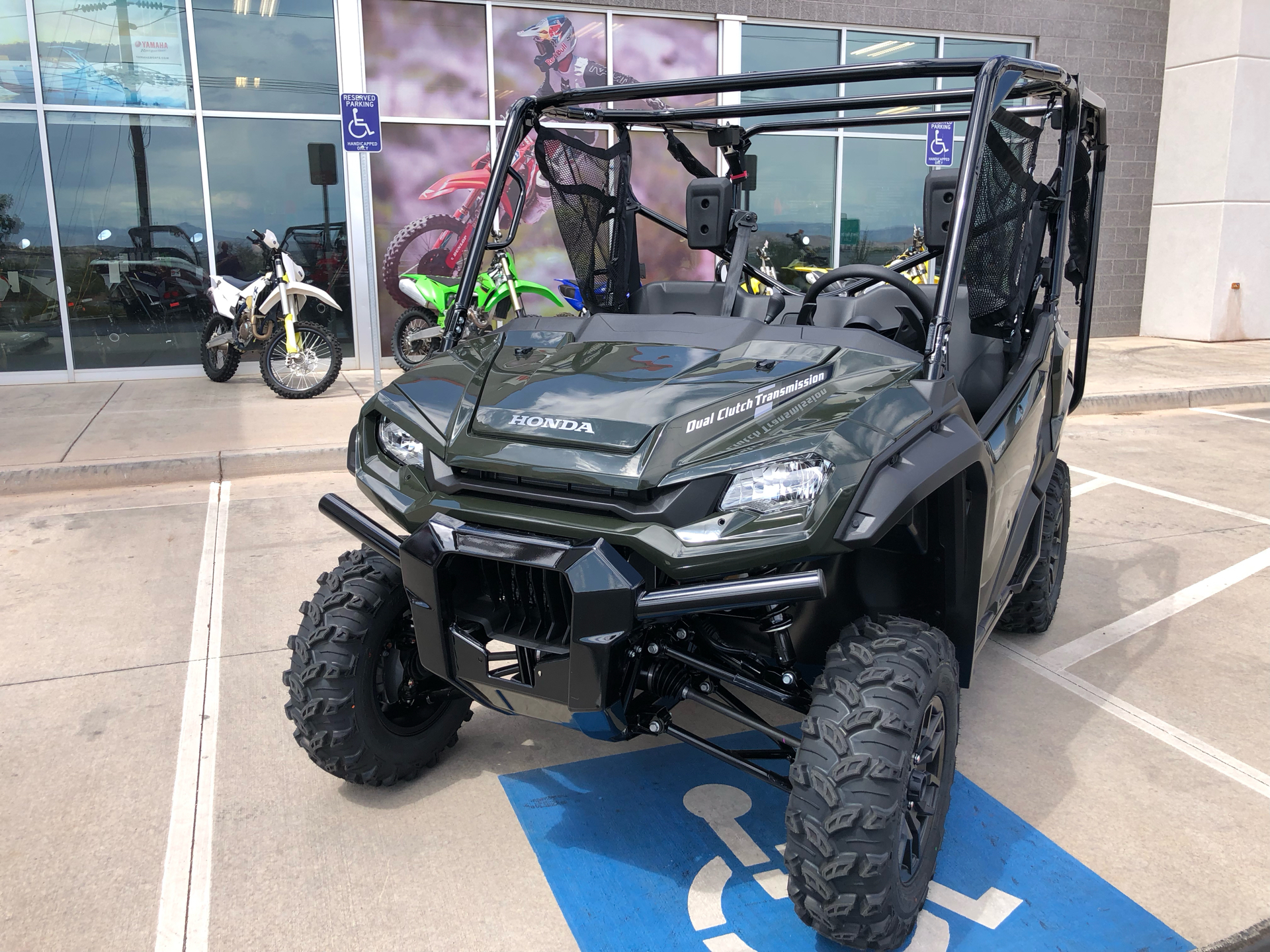 2024 Honda Pioneer 1000-5 Deluxe in Saint George, Utah - Photo 3