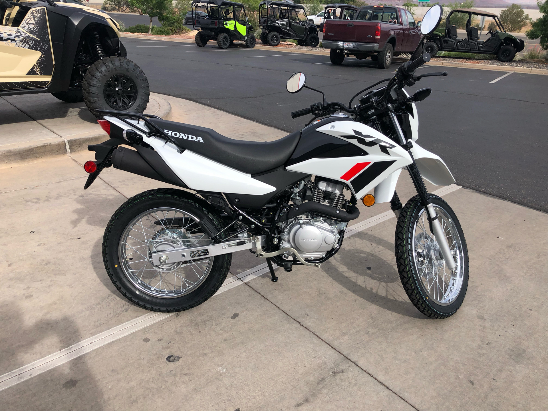 2024 Honda XR150L in Saint George, Utah - Photo 4