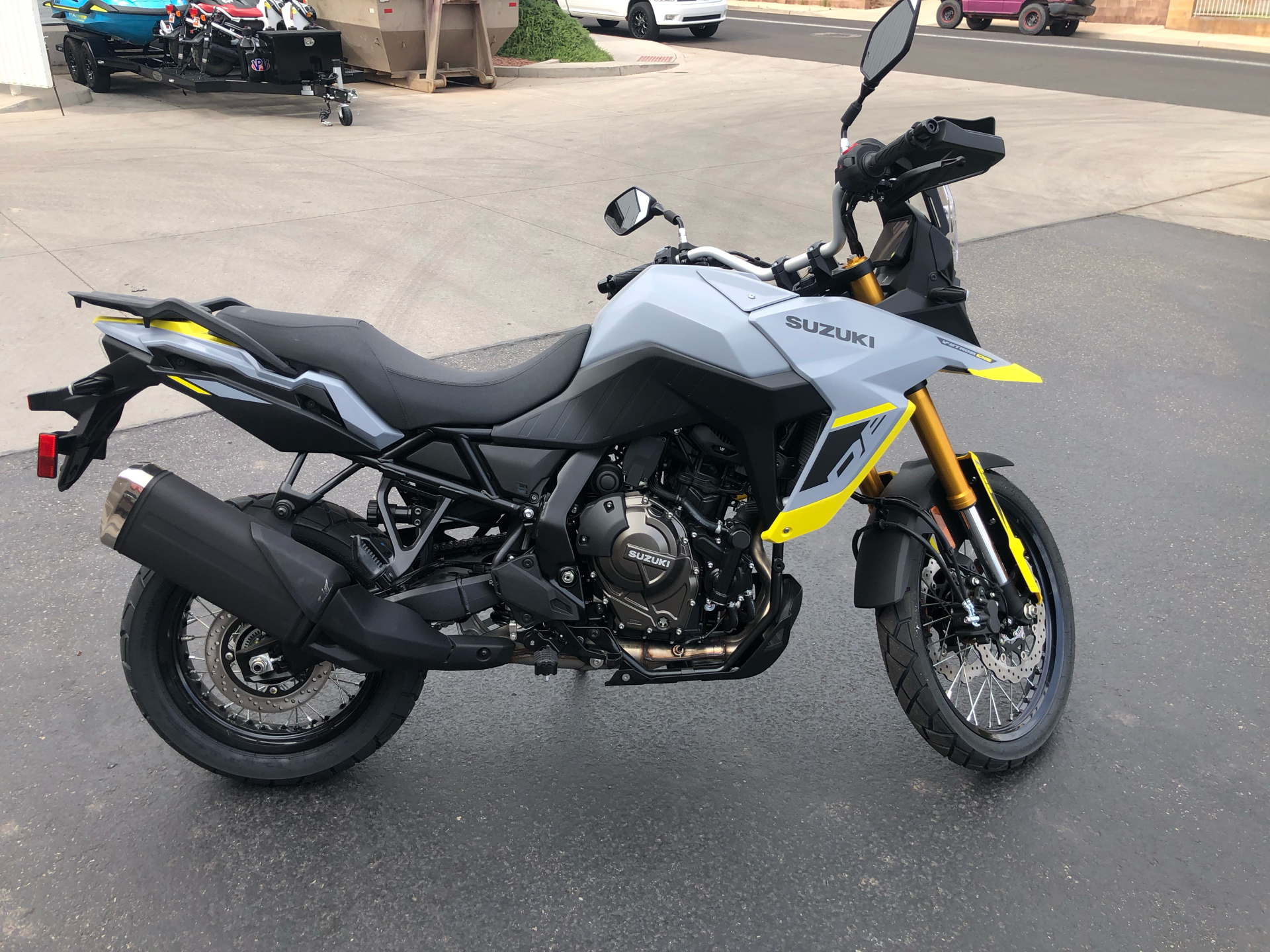 2023 Suzuki V-Strom 800DE in Saint George, Utah - Photo 3