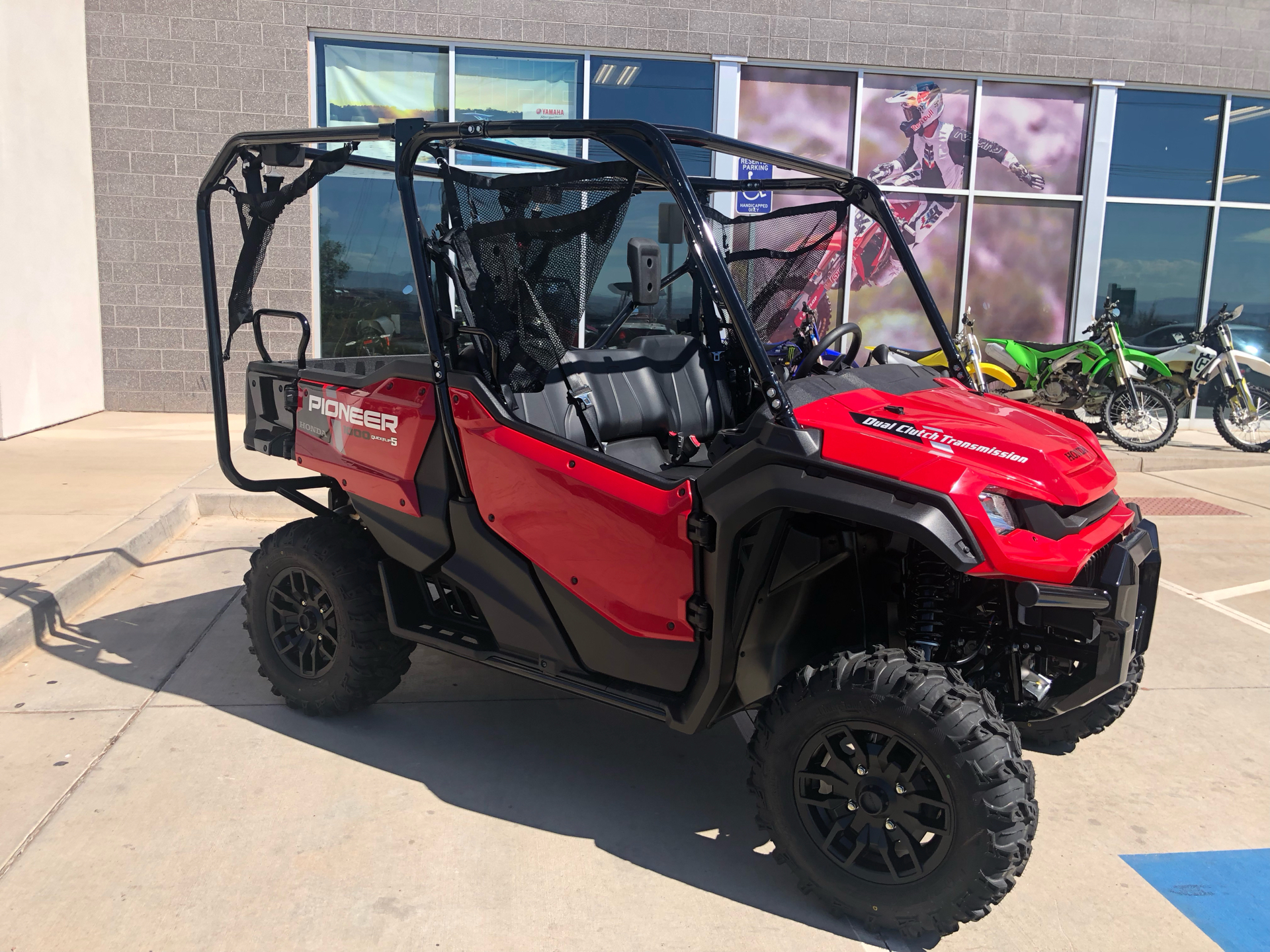 2024 Honda Pioneer 1000-5 Deluxe in Saint George, Utah - Photo 4