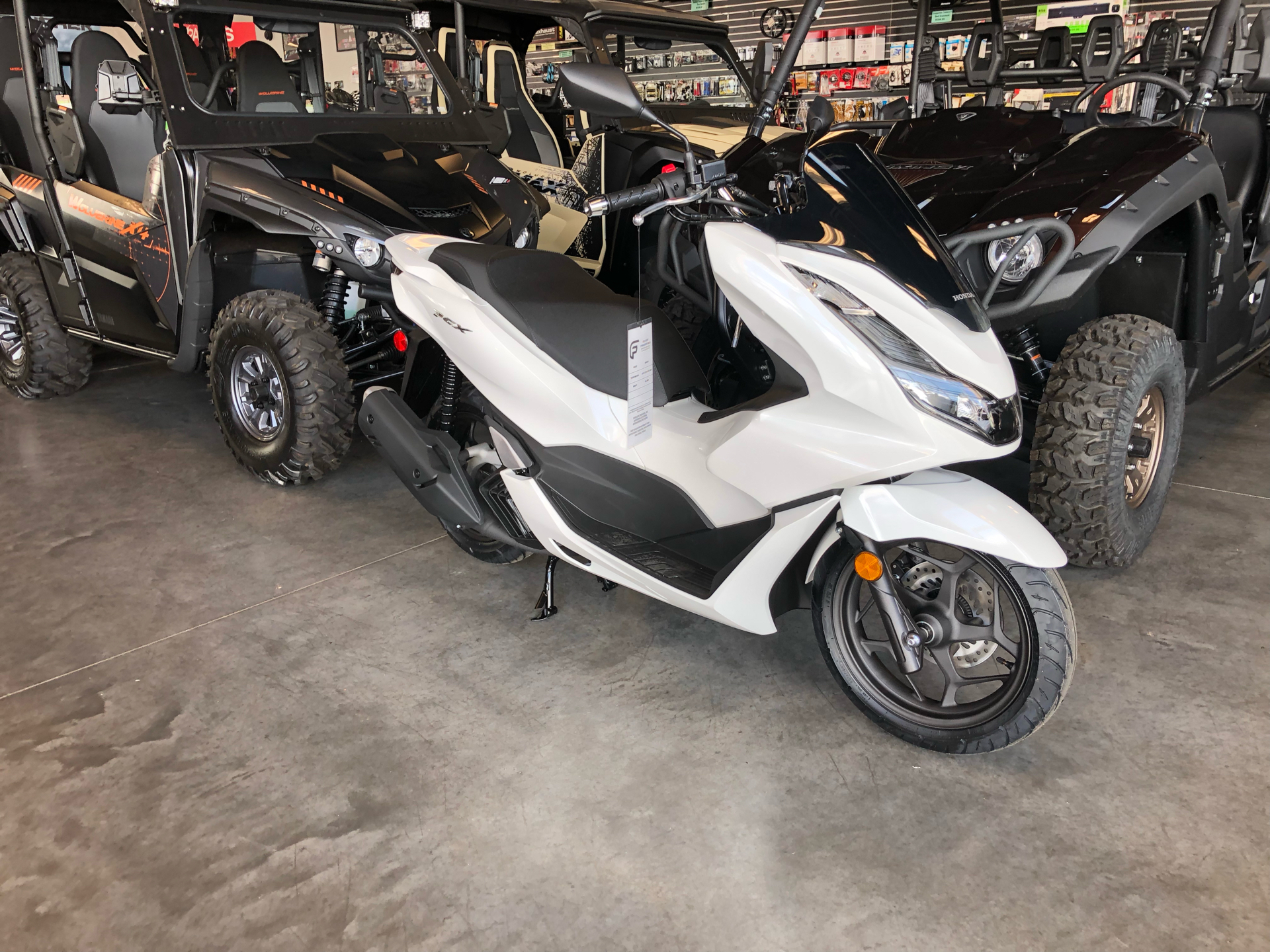 2022 Honda PCX150 ABS in Saint George, Utah - Photo 2