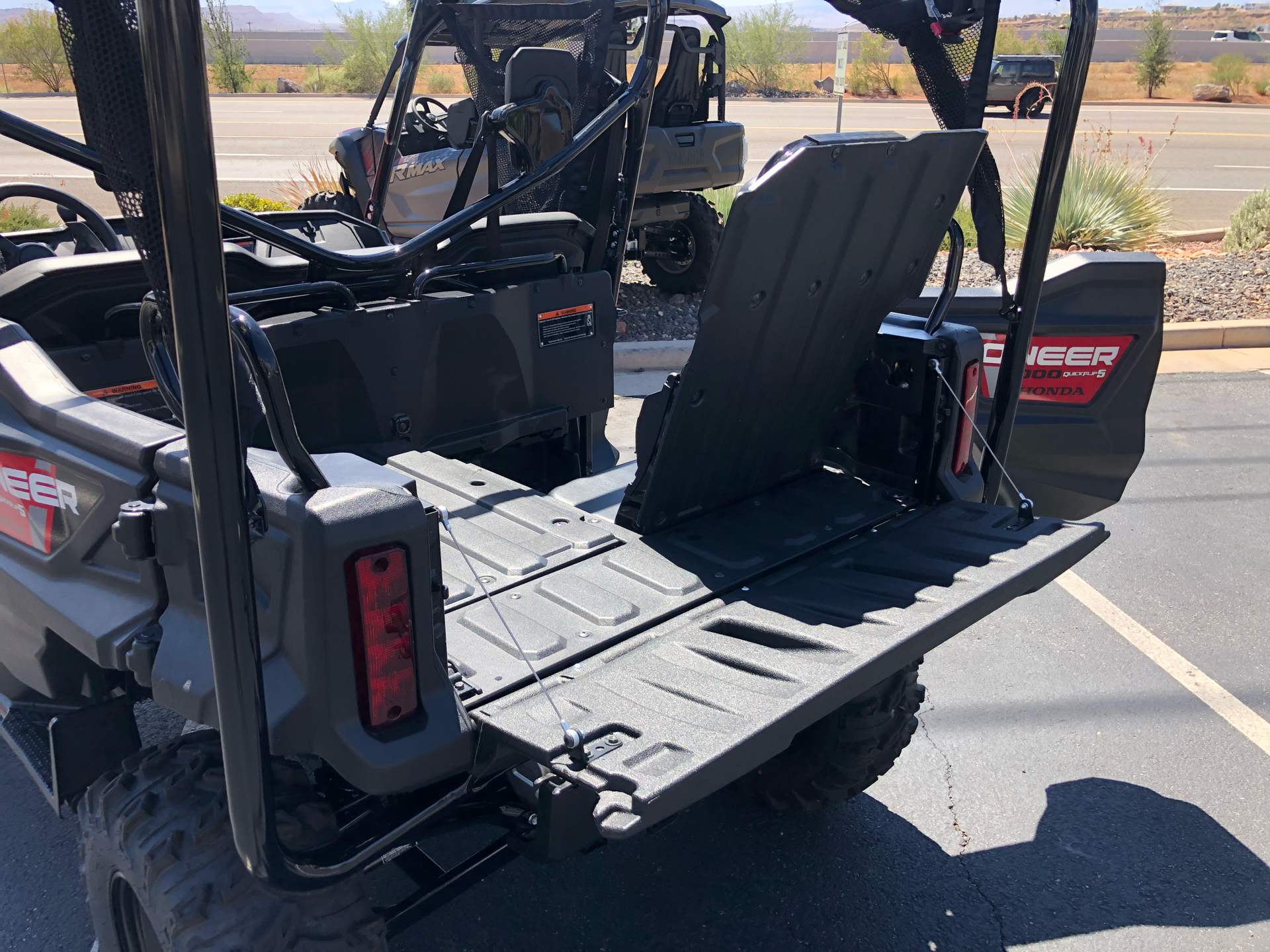 2024 Honda Pioneer 1000-5 in Saint George, Utah - Photo 8