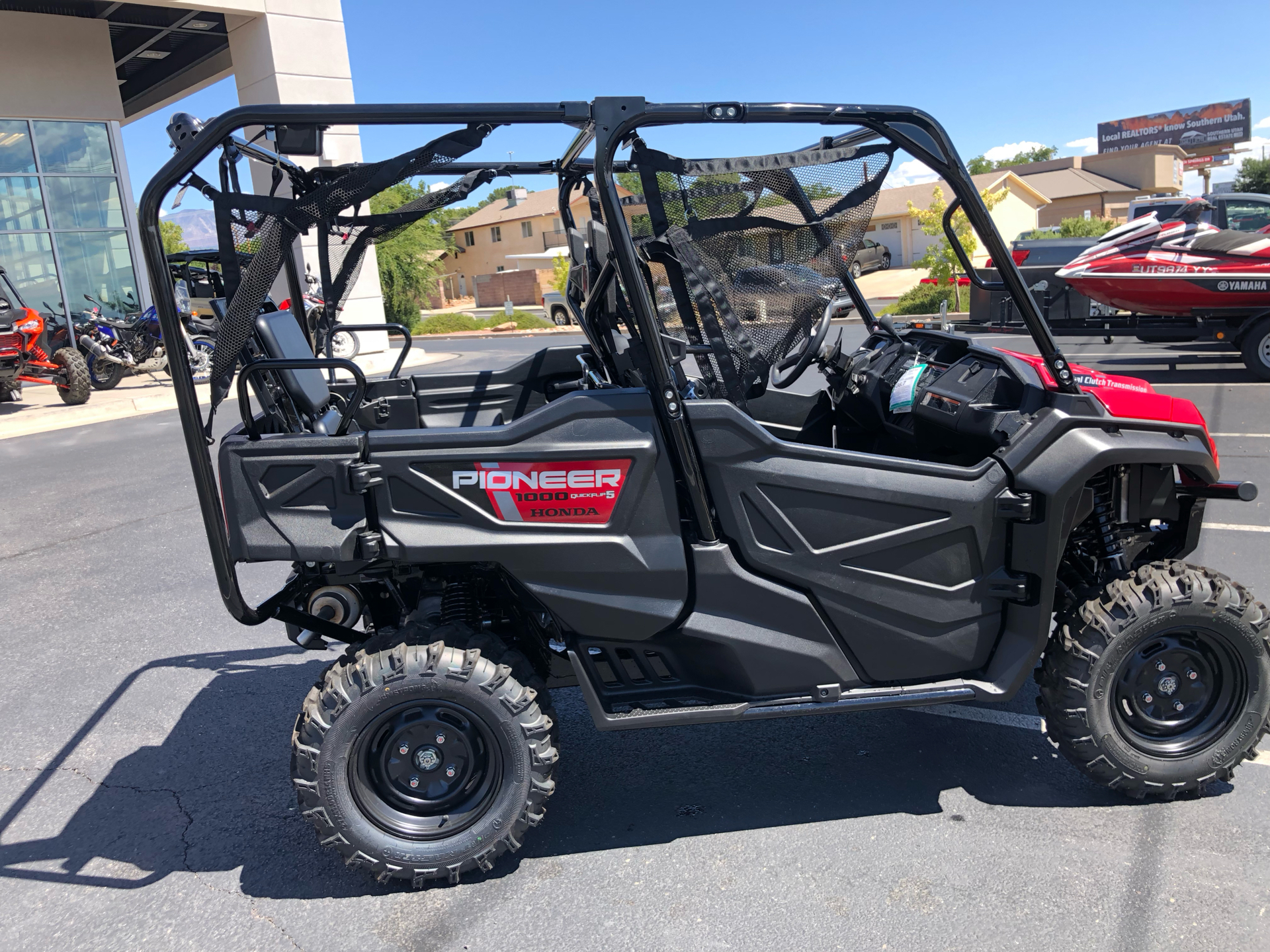 2024 Honda Pioneer 1000-5 in Saint George, Utah - Photo 10