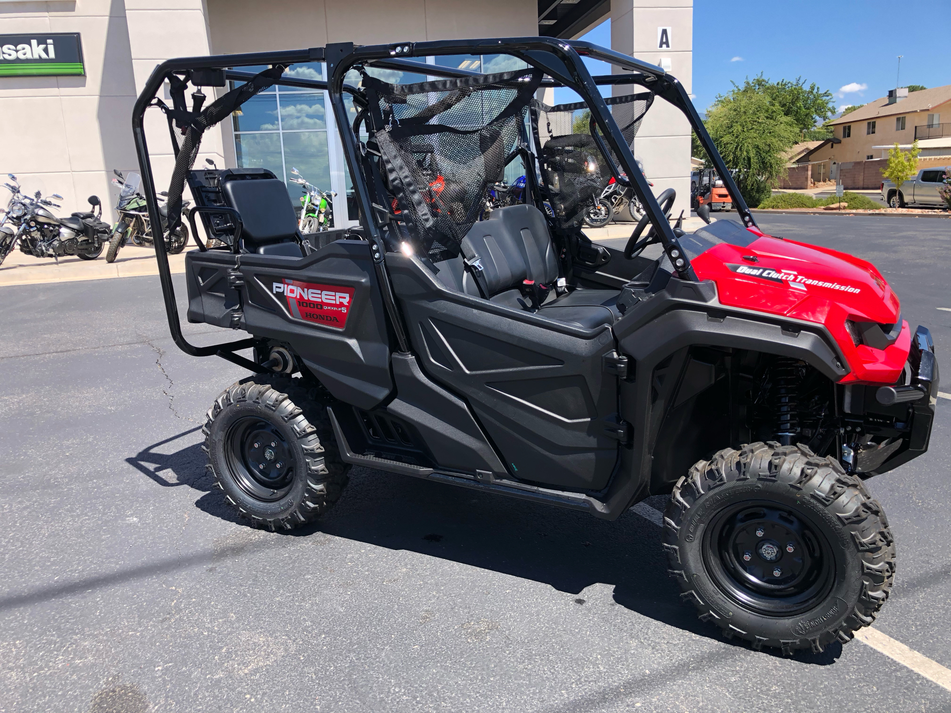 2024 Honda Pioneer 1000-5 in Saint George, Utah - Photo 11