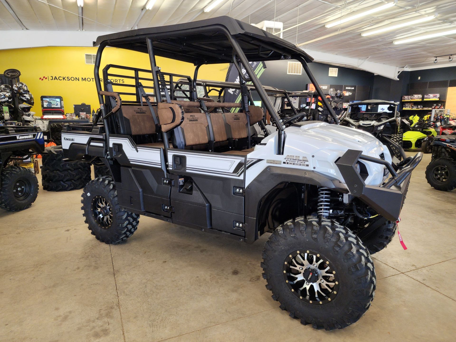 2024 Kawasaki MULE PRO-FXT 1000 Platinum Ranch Edition in Pearl, Mississippi - Photo 2