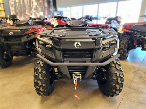 2024 Can-Am Outlander XT 700 in Pearl, Mississippi - Photo 2
