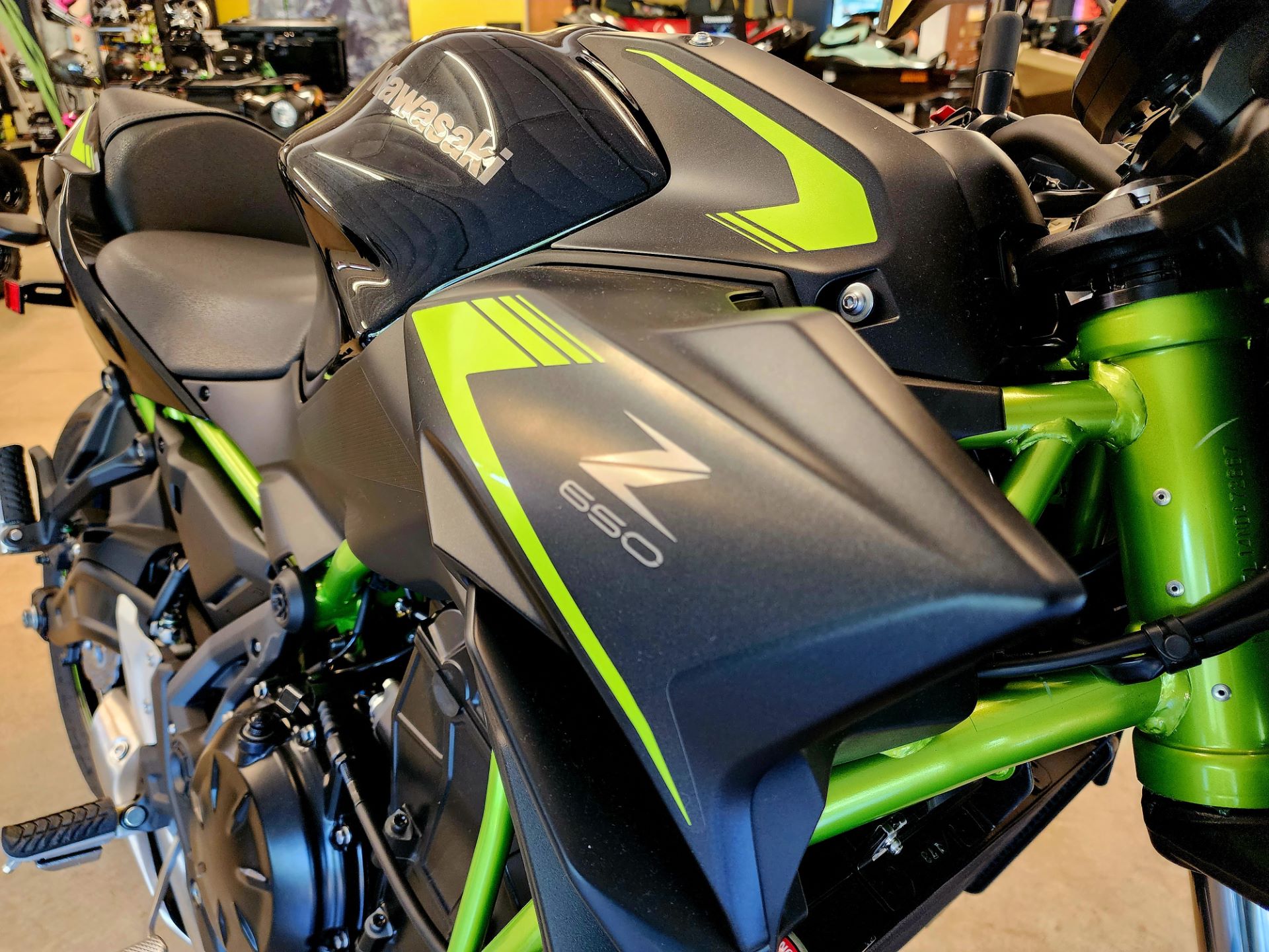 2022 Kawasaki Z650 in Pearl, Mississippi - Photo 3