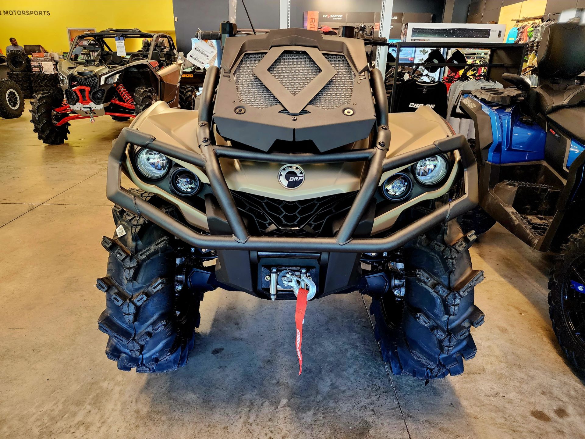 2022 Can-Am Outlander X MR 1000R in Pearl, Mississippi - Photo 2