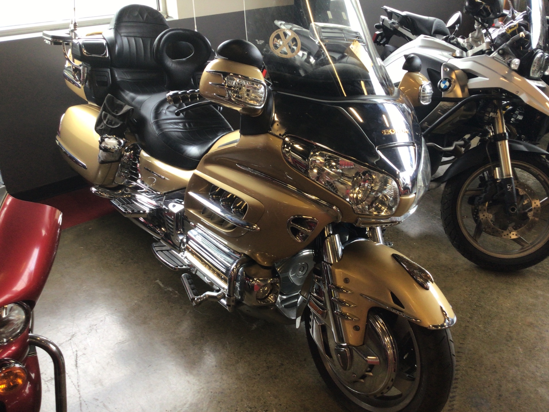 2006 Honda Gold Wing® Audio / Comfort in Middletown, New York - Photo 2