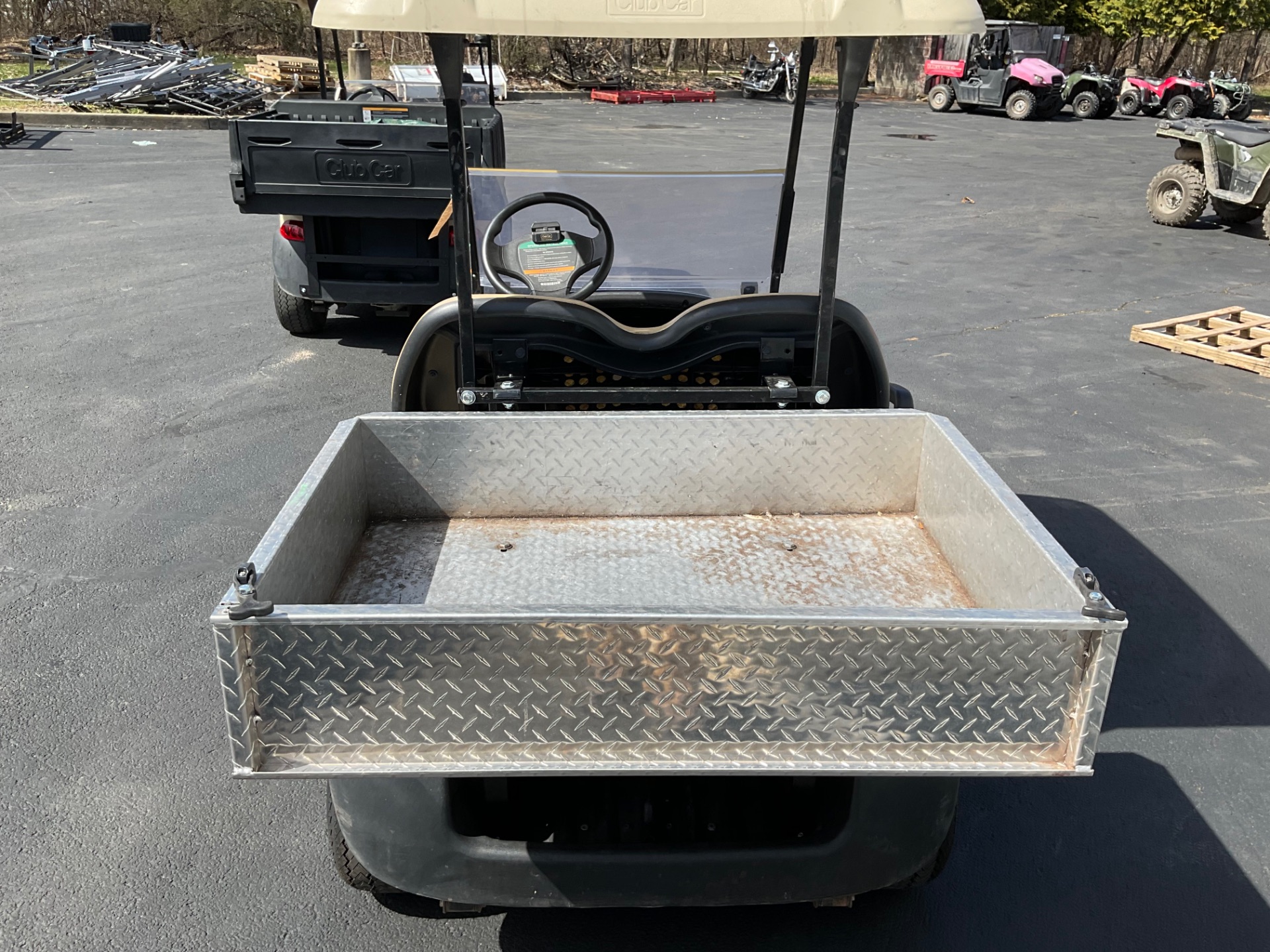 2018 Club Car Utility Cart Standard in Middletown, New York - Photo 6
