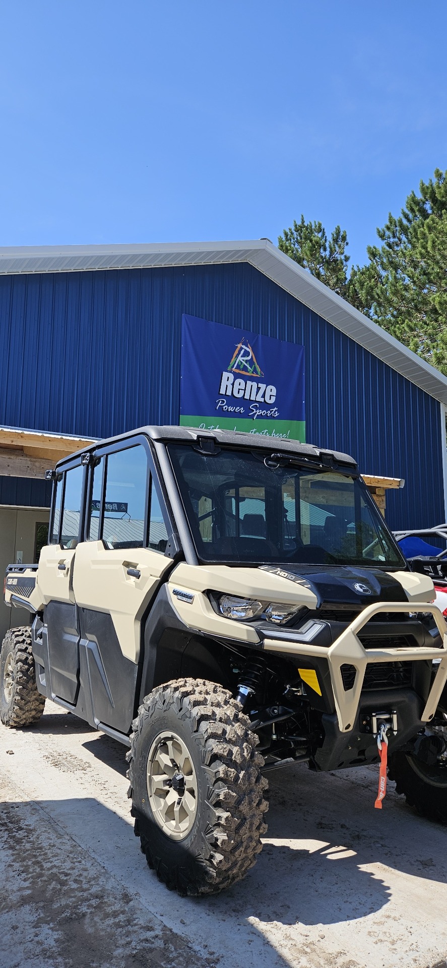 2024 Can-Am Defender MAX Limited in Munising, Michigan - Photo 1