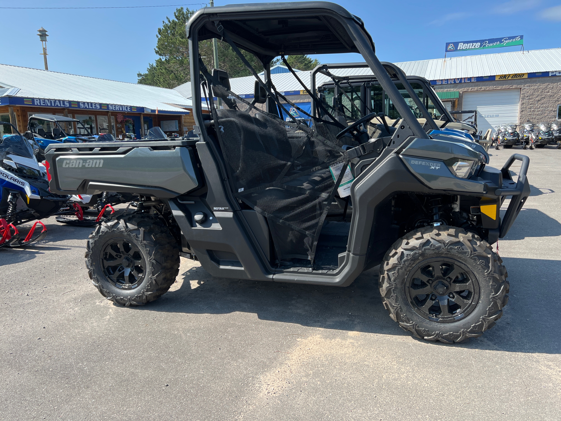 2023 Can-Am Defender MAX ST HD9 in Munising, Michigan - Photo 2