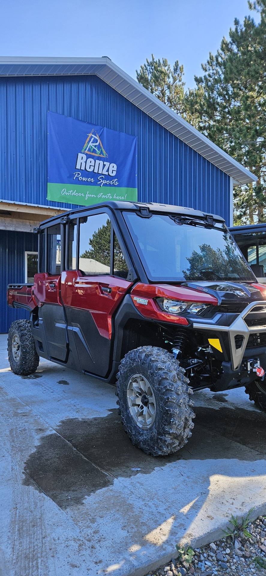 2025 Can-Am Defender MAX Limited in Munising, Michigan - Photo 1