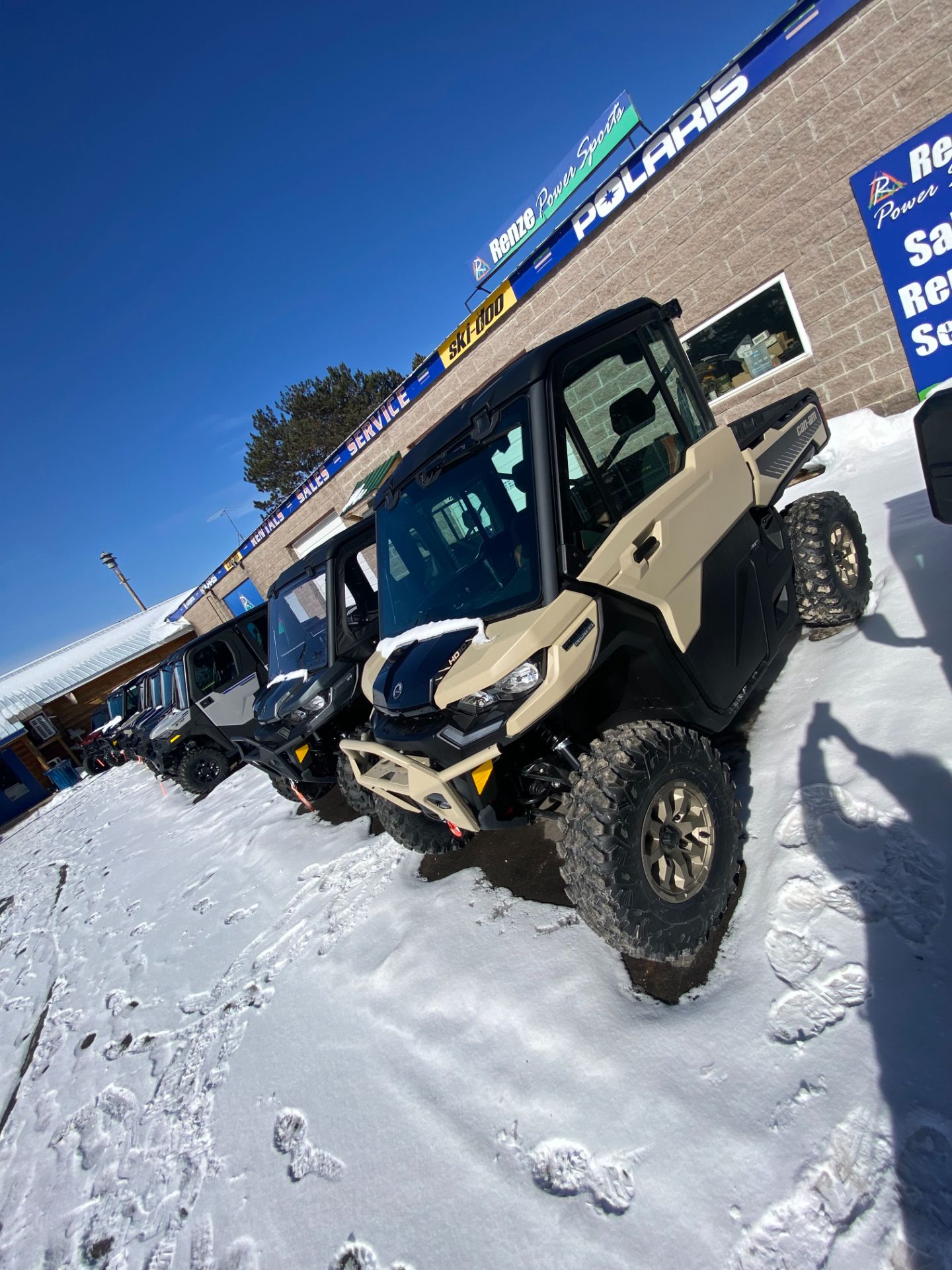 2024 Can-Am Defender Limited HD10 in Munising, Michigan - Photo 2