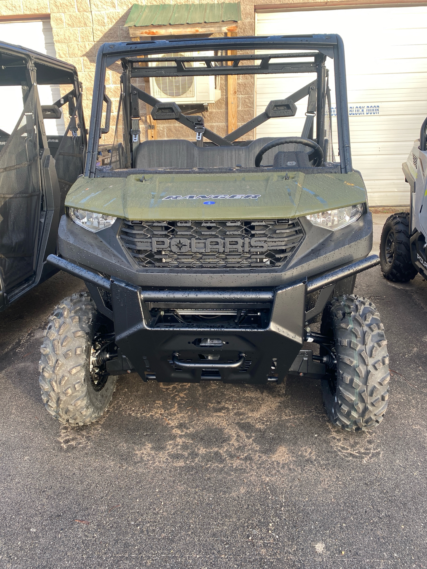 2024 Polaris Ranger 1000 EPS in Munising, Michigan - Photo 2