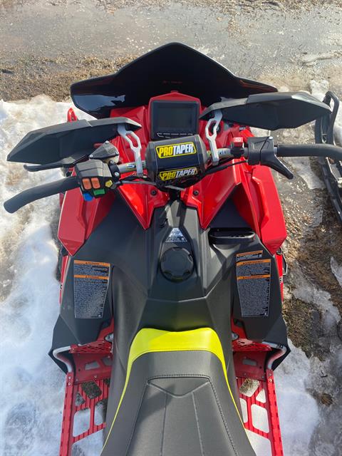 2021 Polaris 850 Switchback Assault 144 Factory Choice in Munising, Michigan - Photo 3