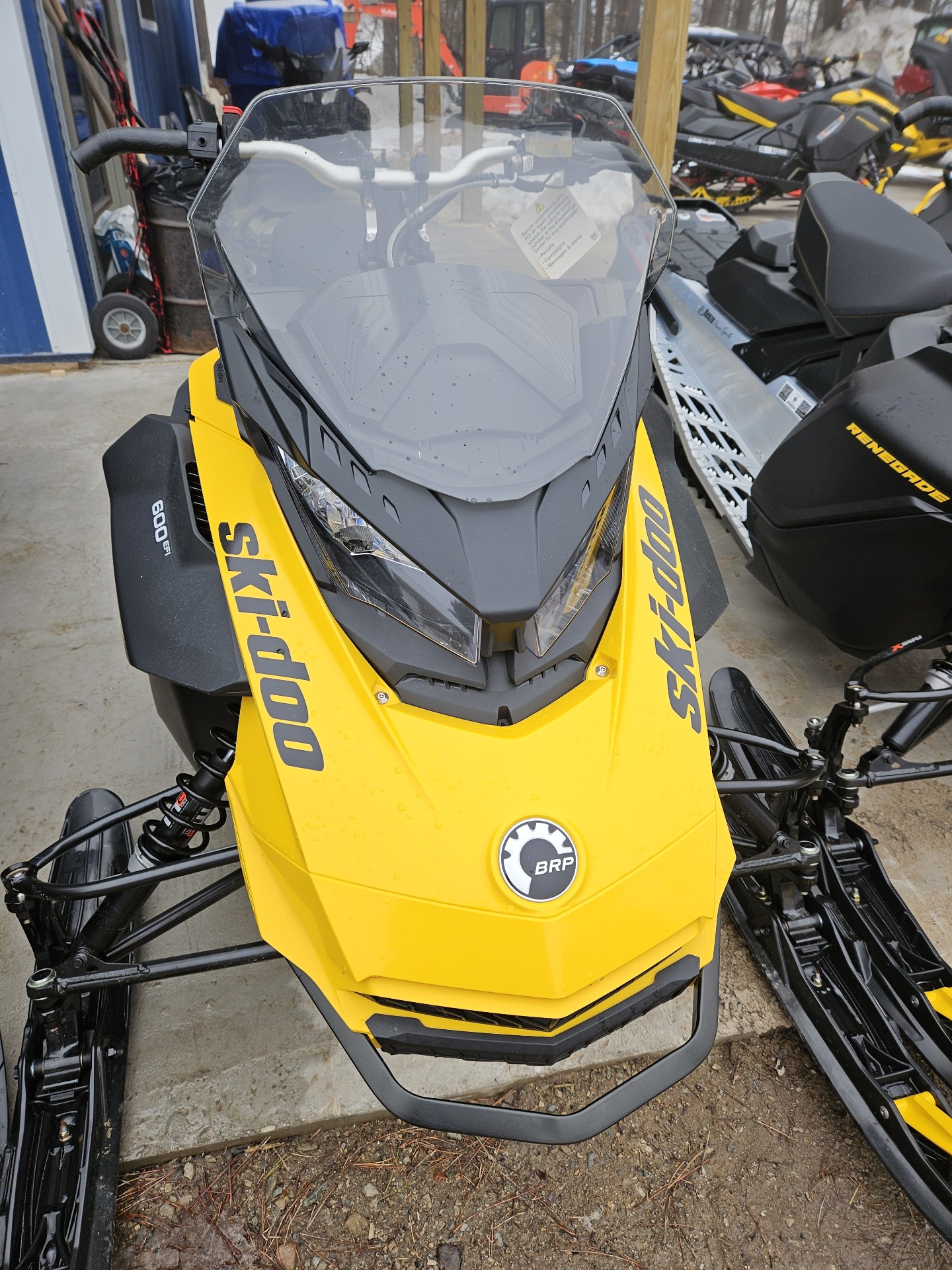 2024 Ski-Doo MXZ Sport 137 600 EFI ES RipSaw 1.25 in Munising, Michigan - Photo 1