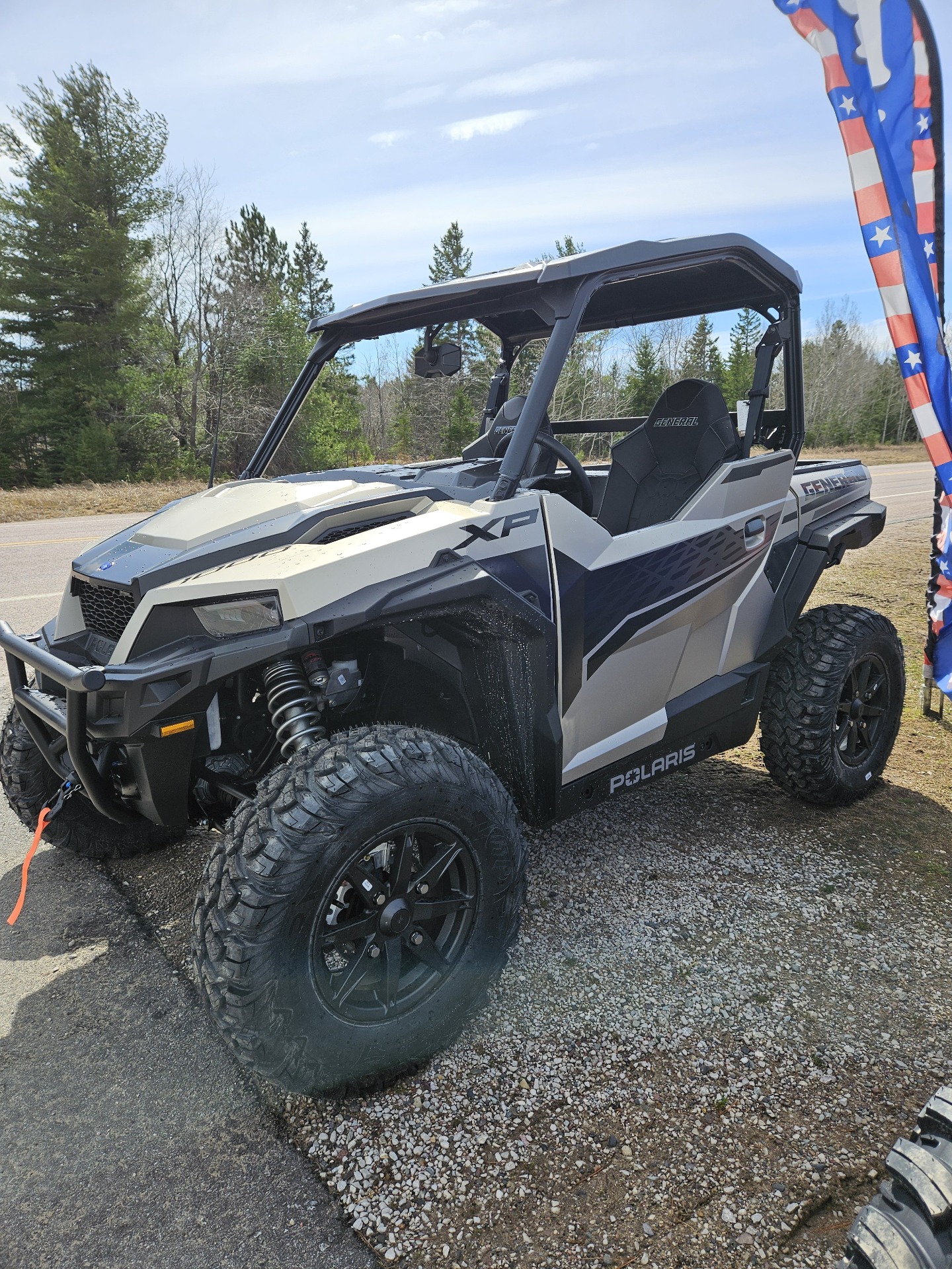 2024 Polaris General XP 1000 Premium in Munising, Michigan - Photo 2