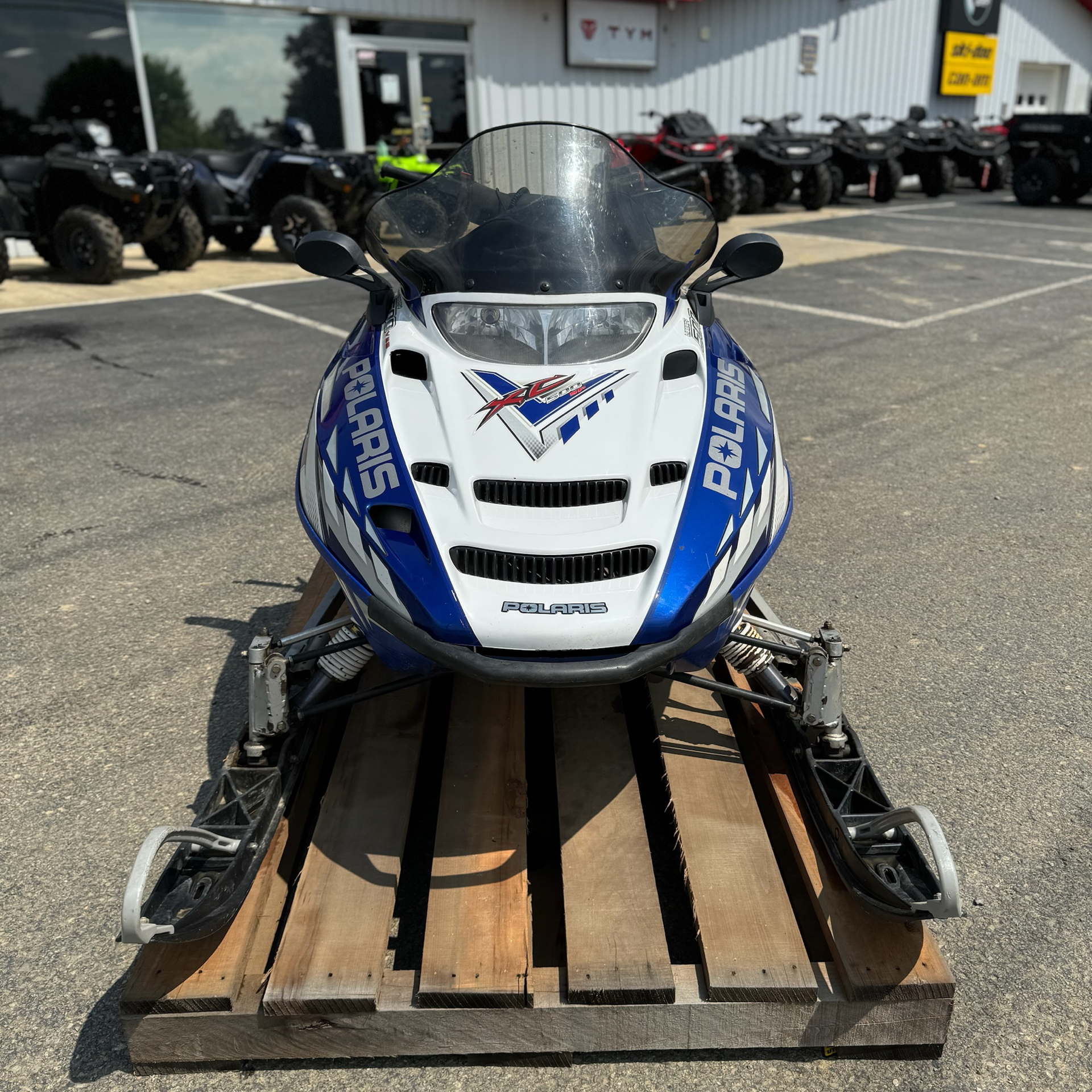 2004 Polaris 500 XC SP in Corry, Pennsylvania - Photo 8