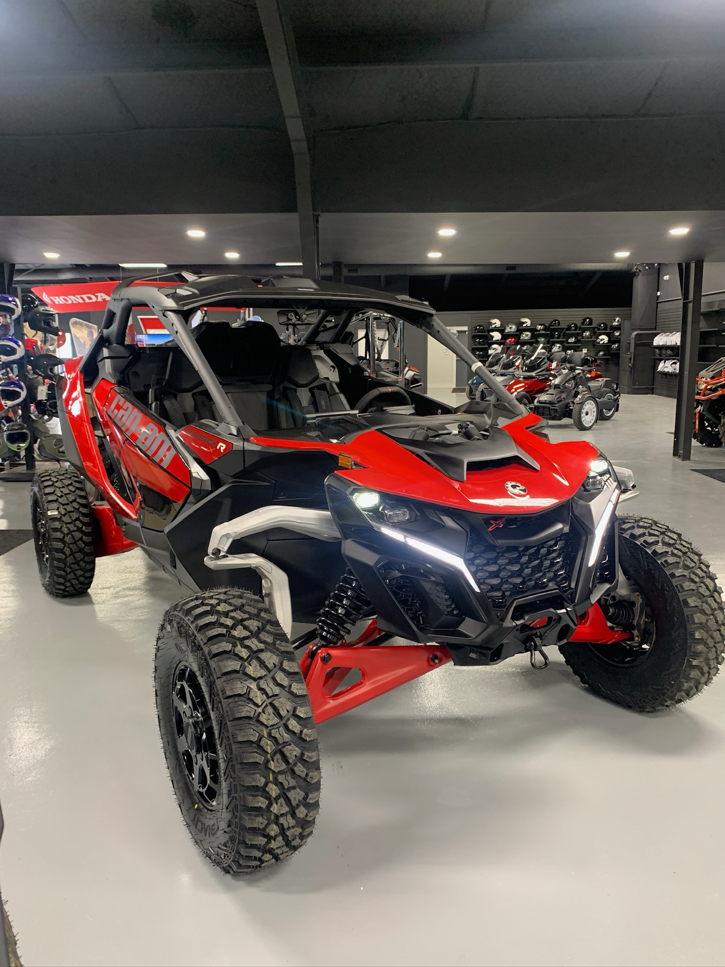 2024 Can-Am Maverick R X in Corry, Pennsylvania - Photo 3