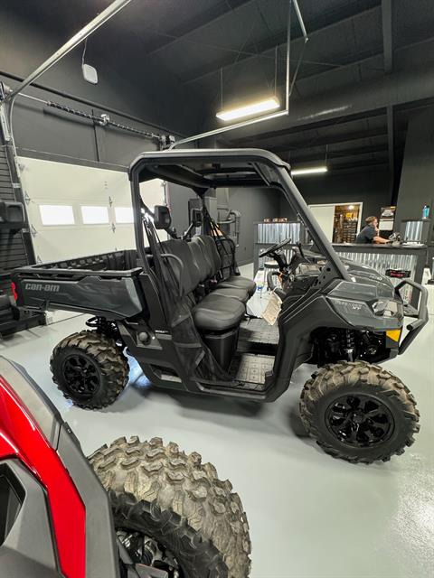 2024 Can-Am Defender XT HD10 in Corry, Pennsylvania - Photo 6