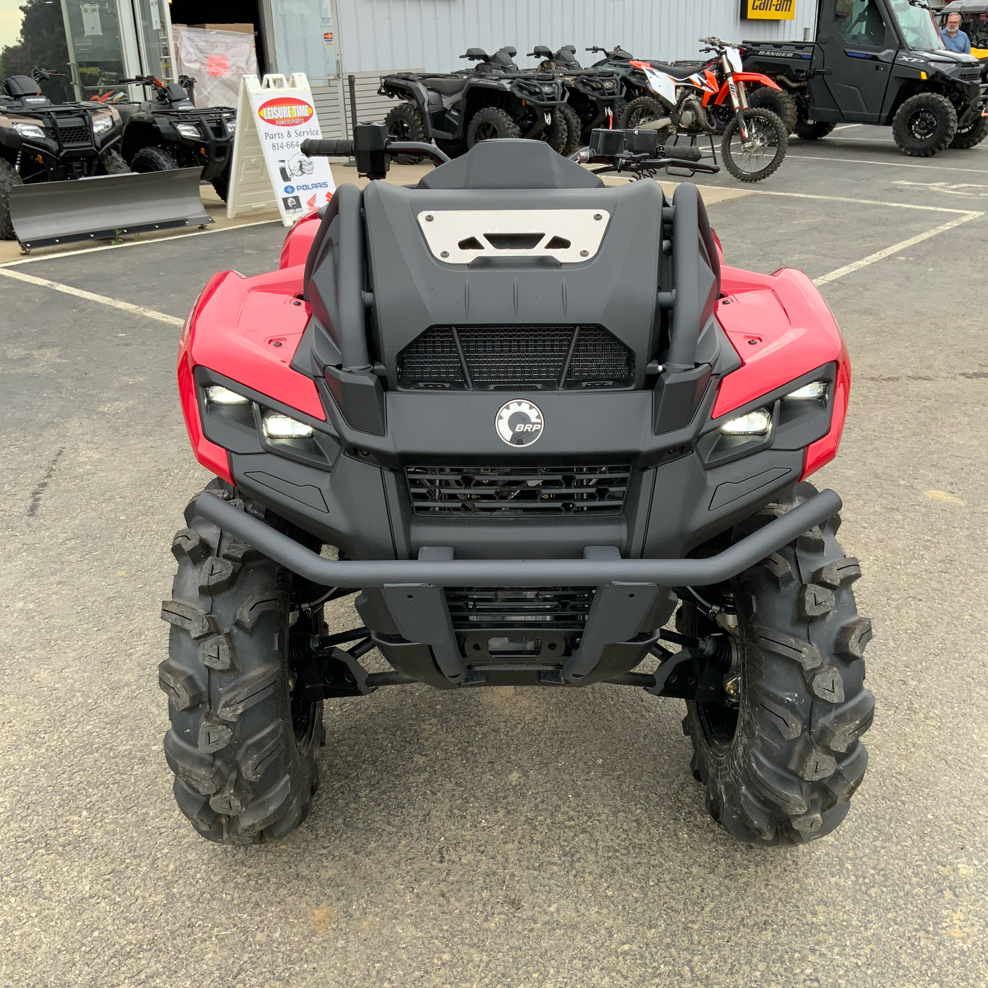 2024 Can-Am Outlander X MR 700 in Corry, Pennsylvania - Photo 8