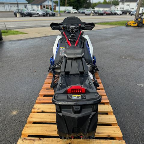 2022 Polaris 650 Indy XCR 136 SC in Corry, Pennsylvania - Photo 4