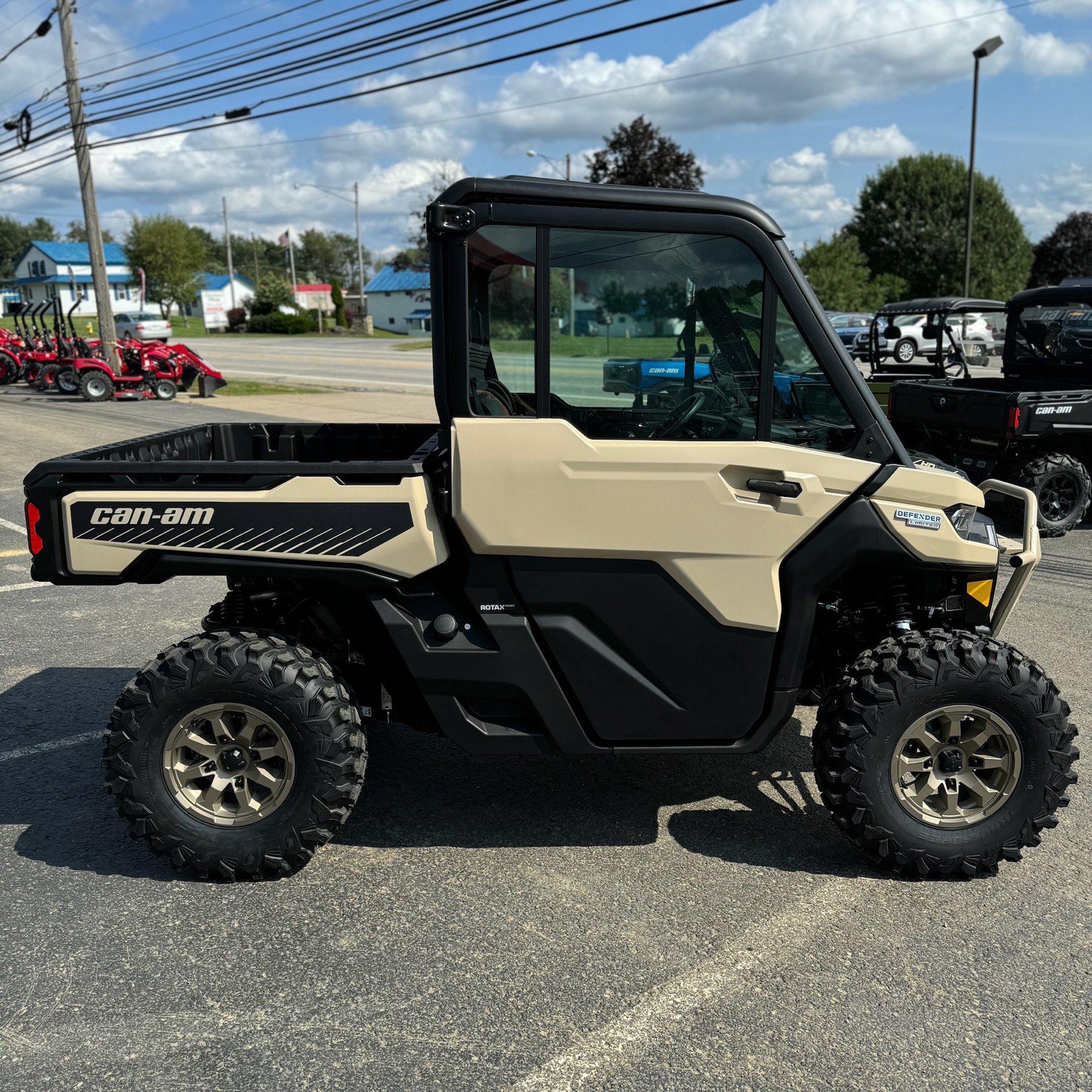 2024 Can-Am Defender Limited in Corry, Pennsylvania - Photo 6