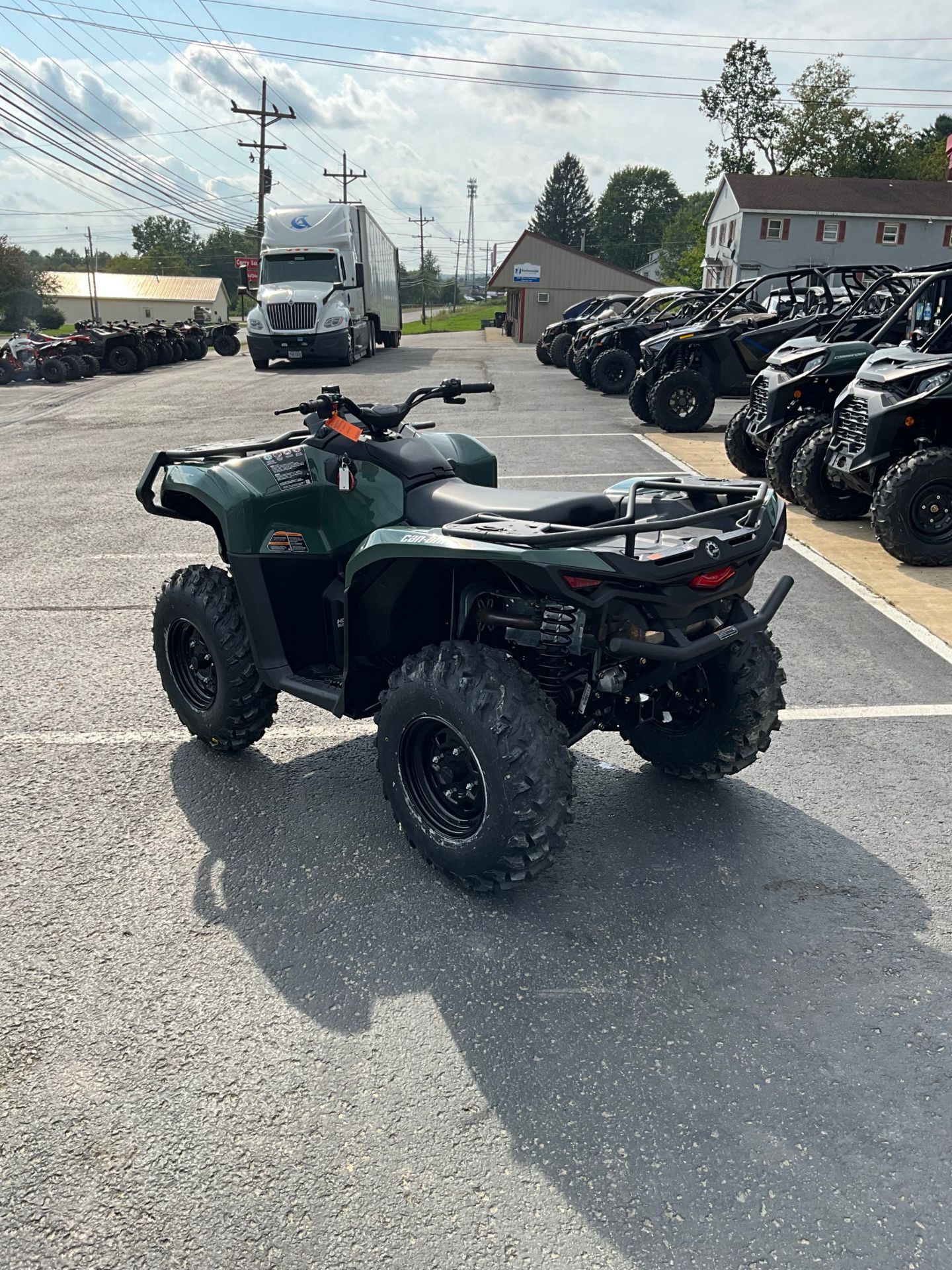 2023 Can-Am Outlander Pro HD7 in Corry, Pennsylvania - Photo 3