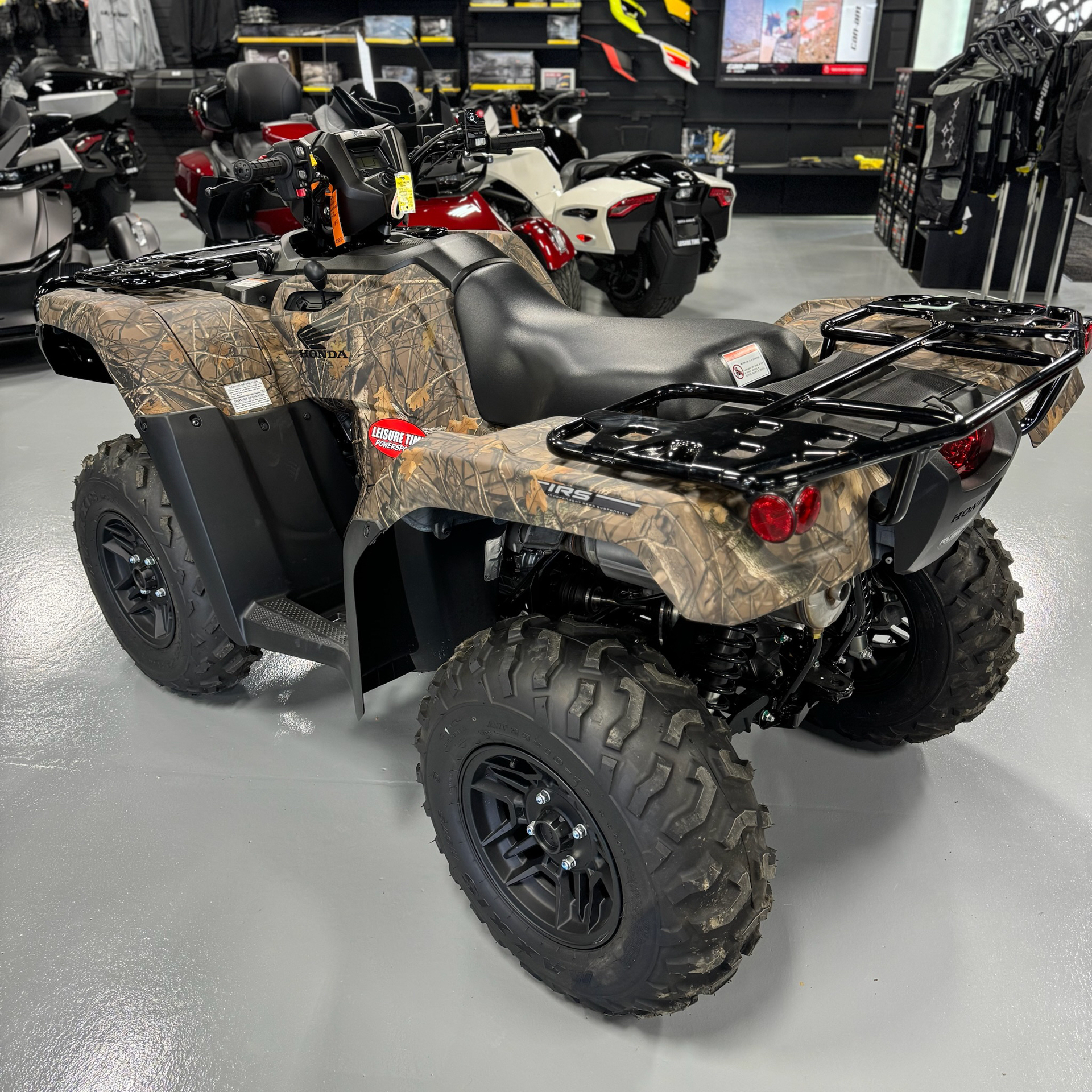 2024 Honda FourTrax Foreman Rubicon 4x4 Automatic DCT EPS Deluxe in Corry, Pennsylvania - Photo 3