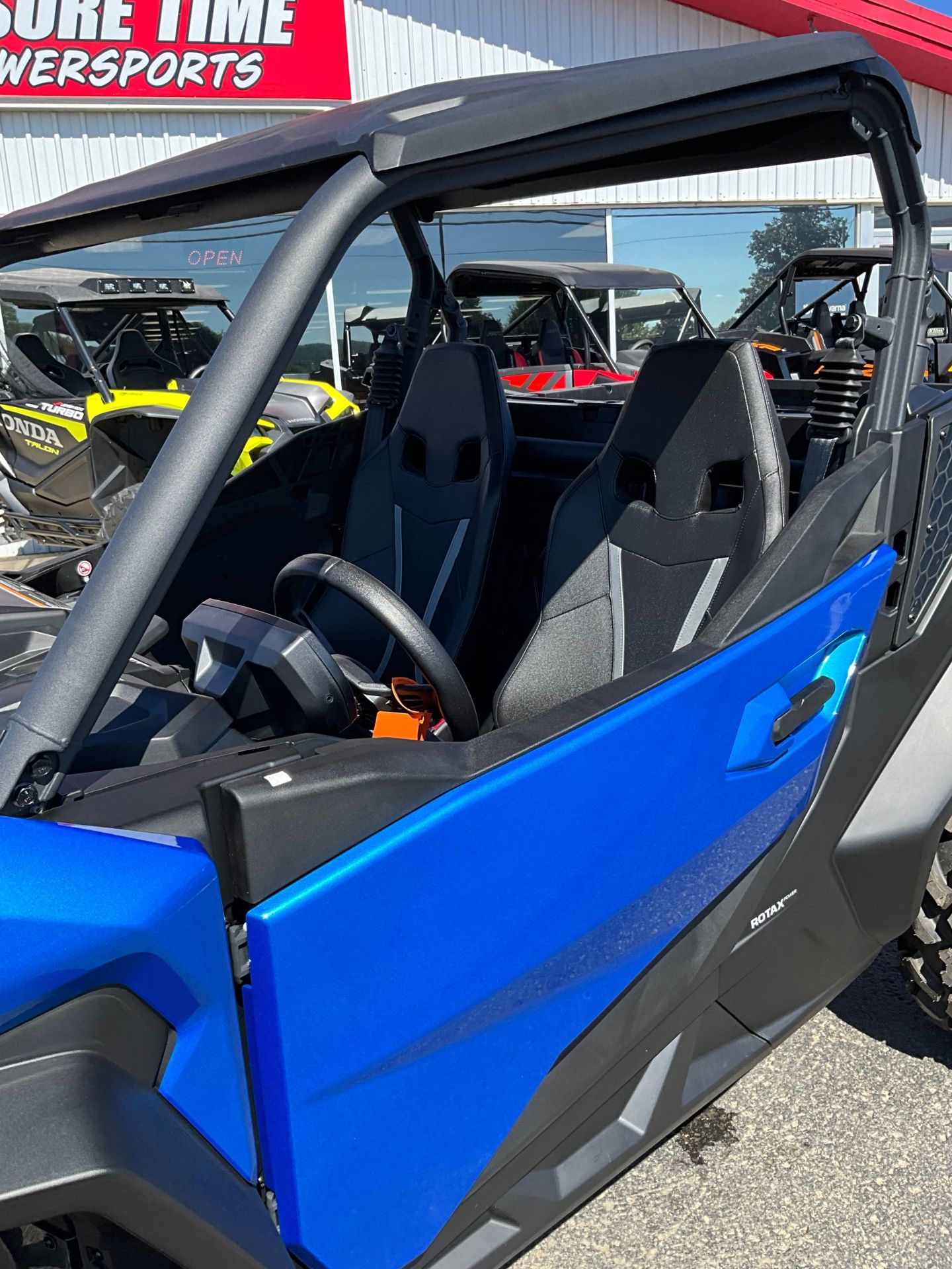 2023 Can-Am Commander XT 1000R in Corry, Pennsylvania - Photo 10