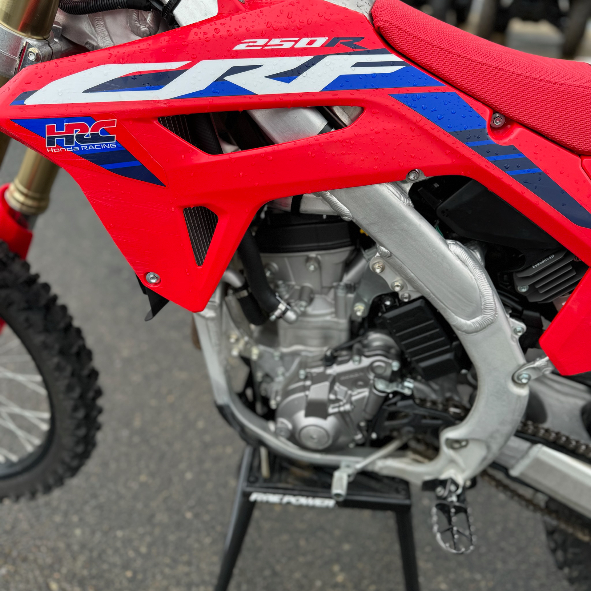 2024 Honda CRF250R in Corry, Pennsylvania - Photo 9