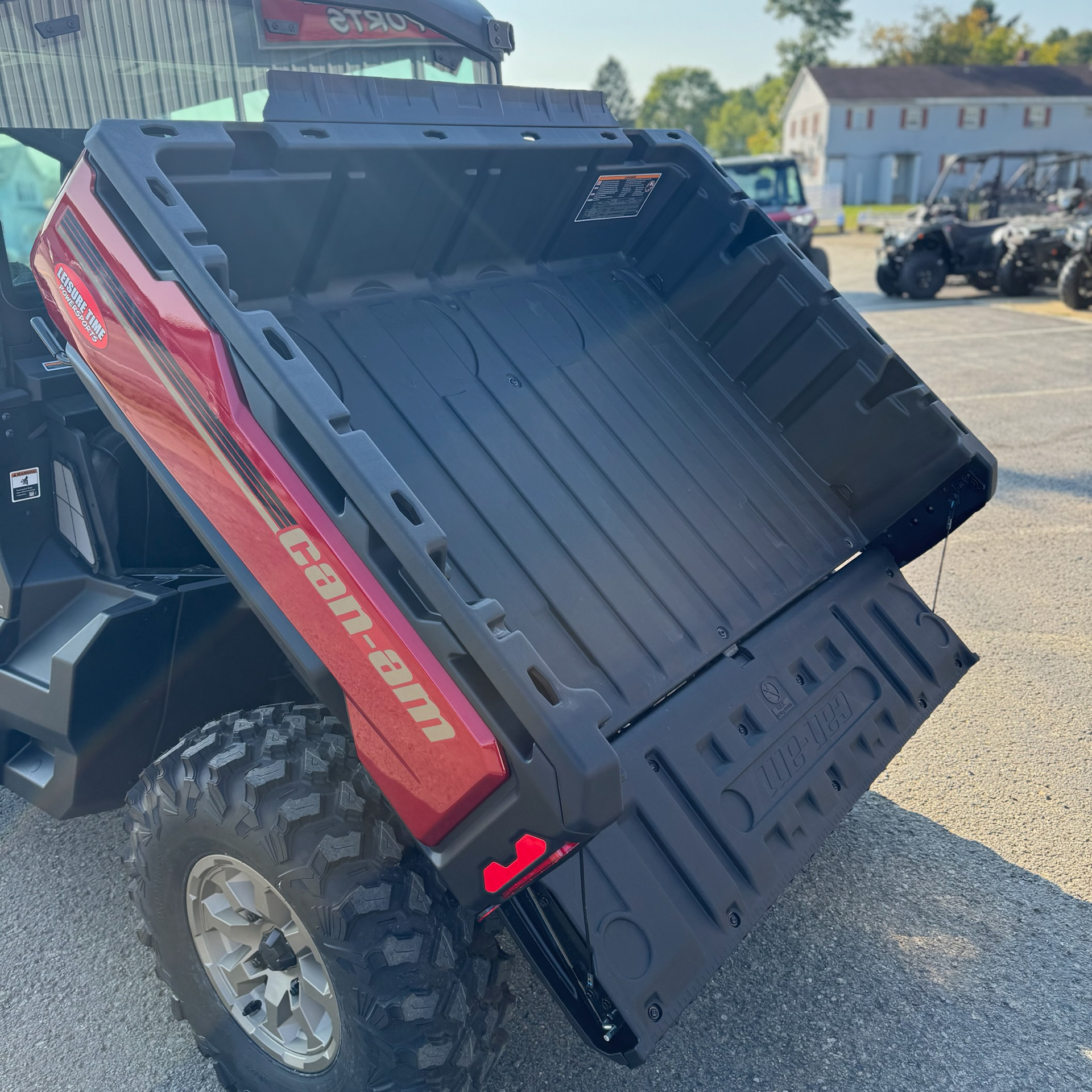 2024 Can-Am Defender MAX Limited in Corry, Pennsylvania - Photo 9