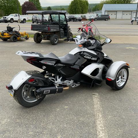 2008 Can-Am Spyder™ GS SM5 in Corry, Pennsylvania - Photo 5